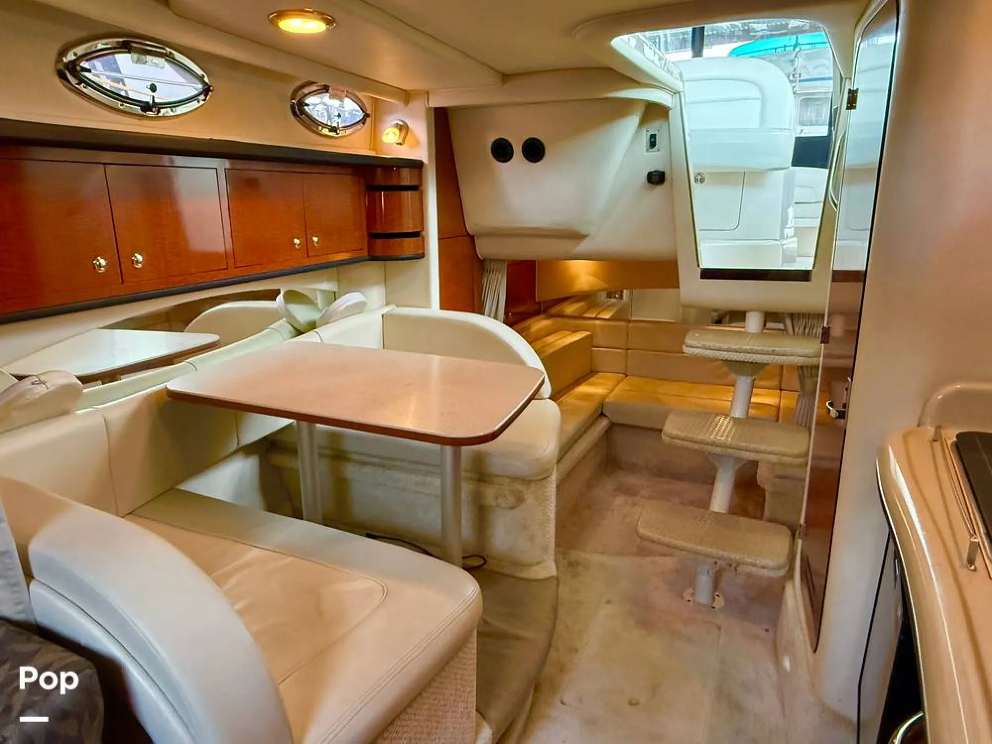 2004 Sea Ray 300 Sundancer - Image 4