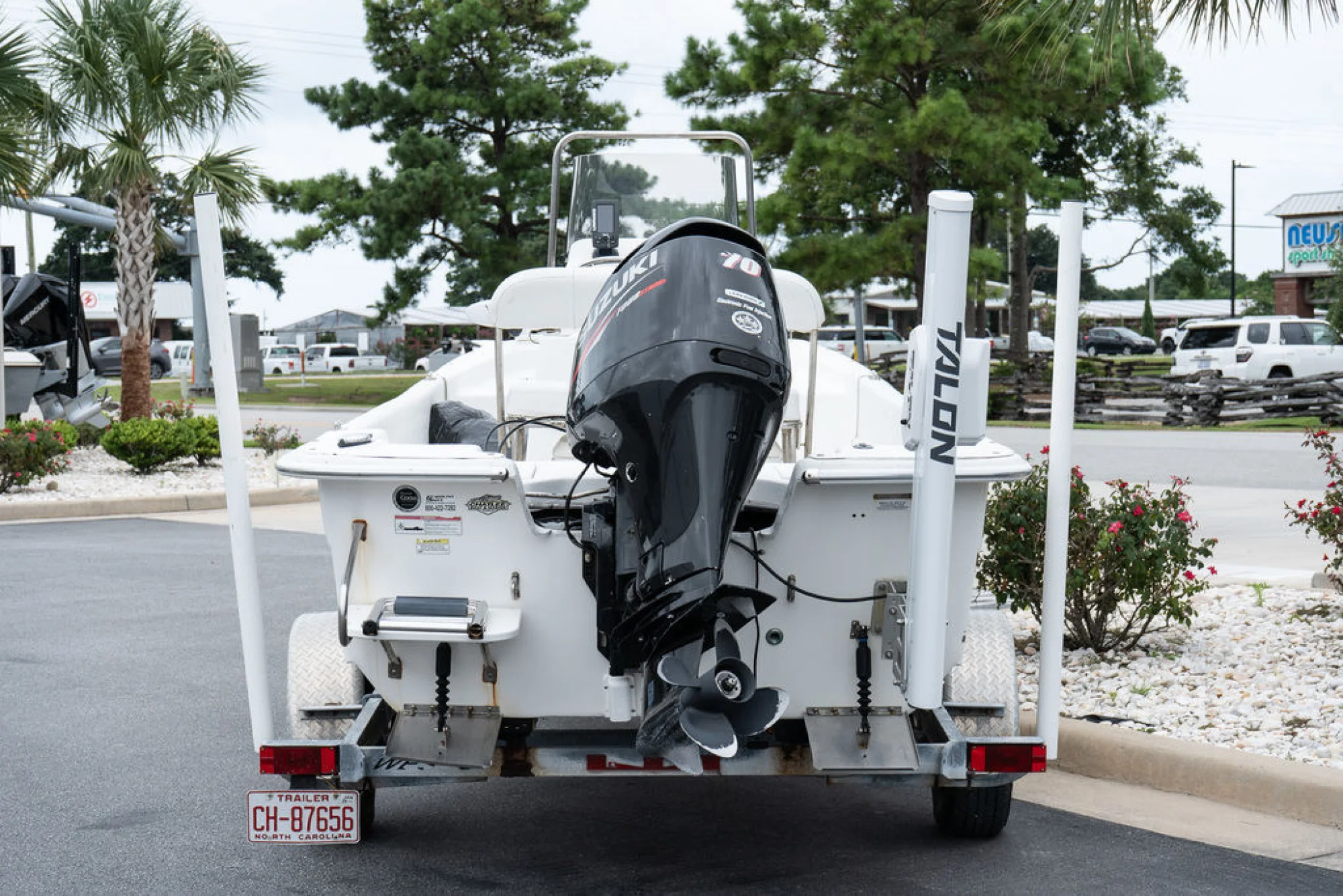 Carolina Skiff 19 DLX - Image 5