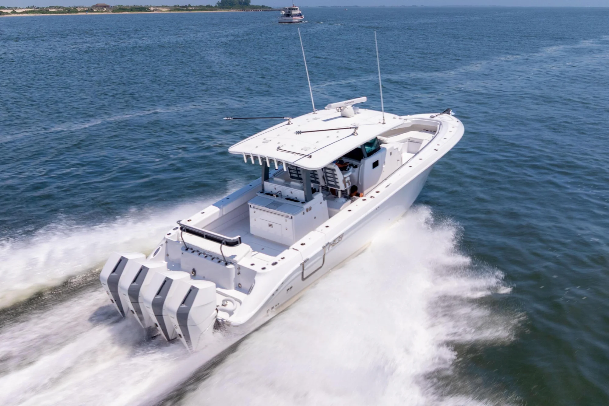 2026 HCB 42 Lujo - Image 2