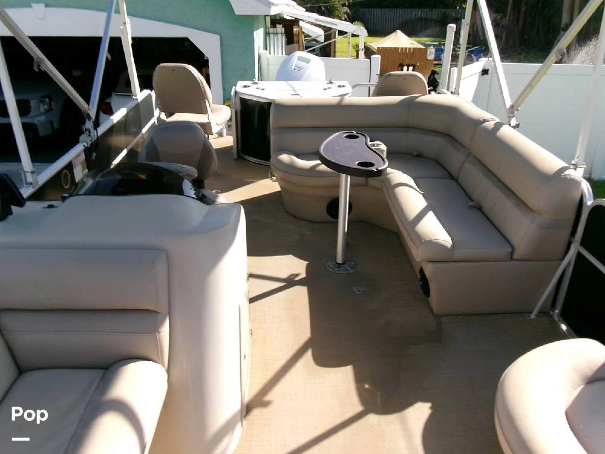 2016 South Bay 520CR Tritoon Salt Water Series - Image 3