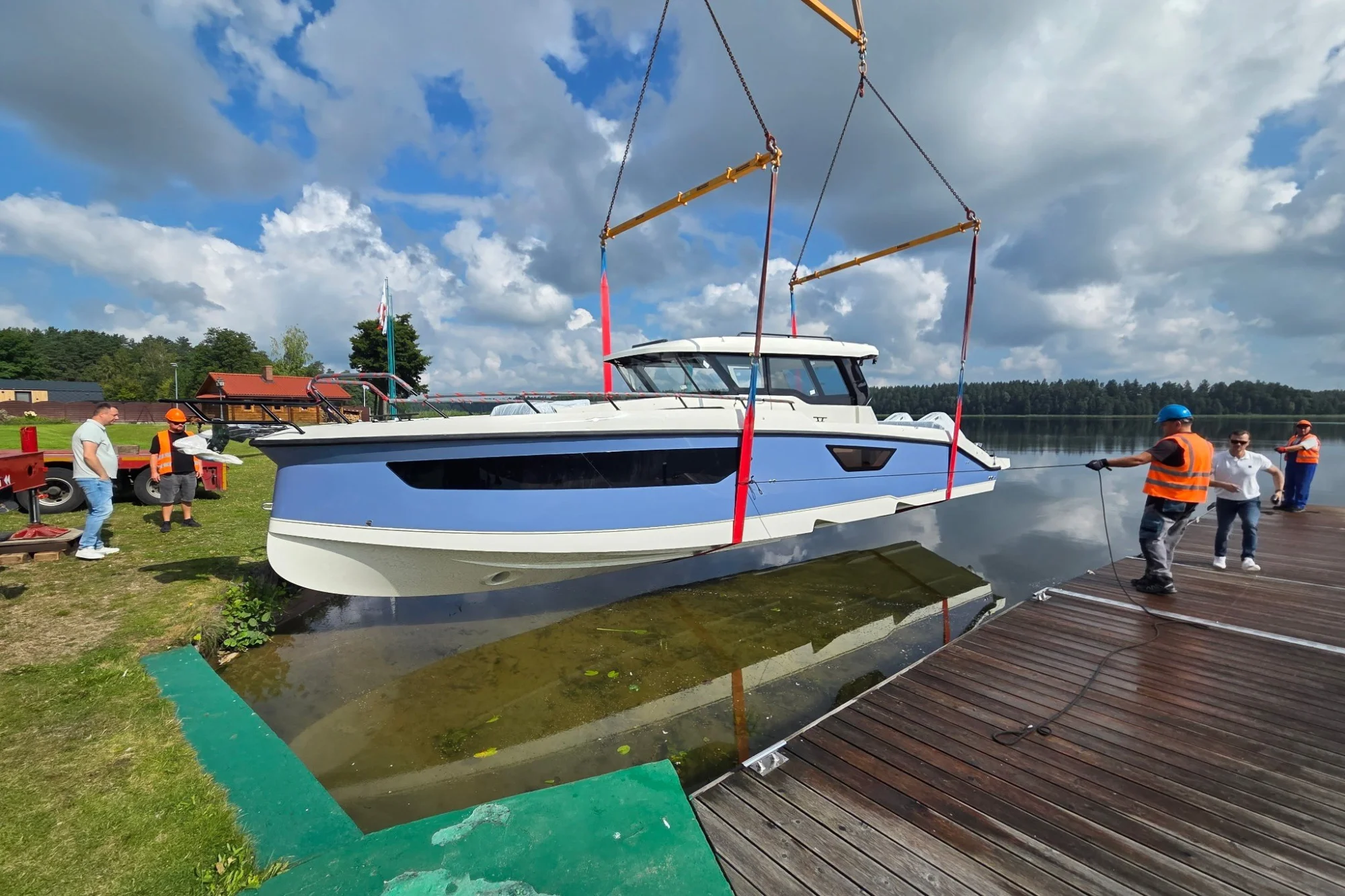 2027 Navan C38 - Image 3
