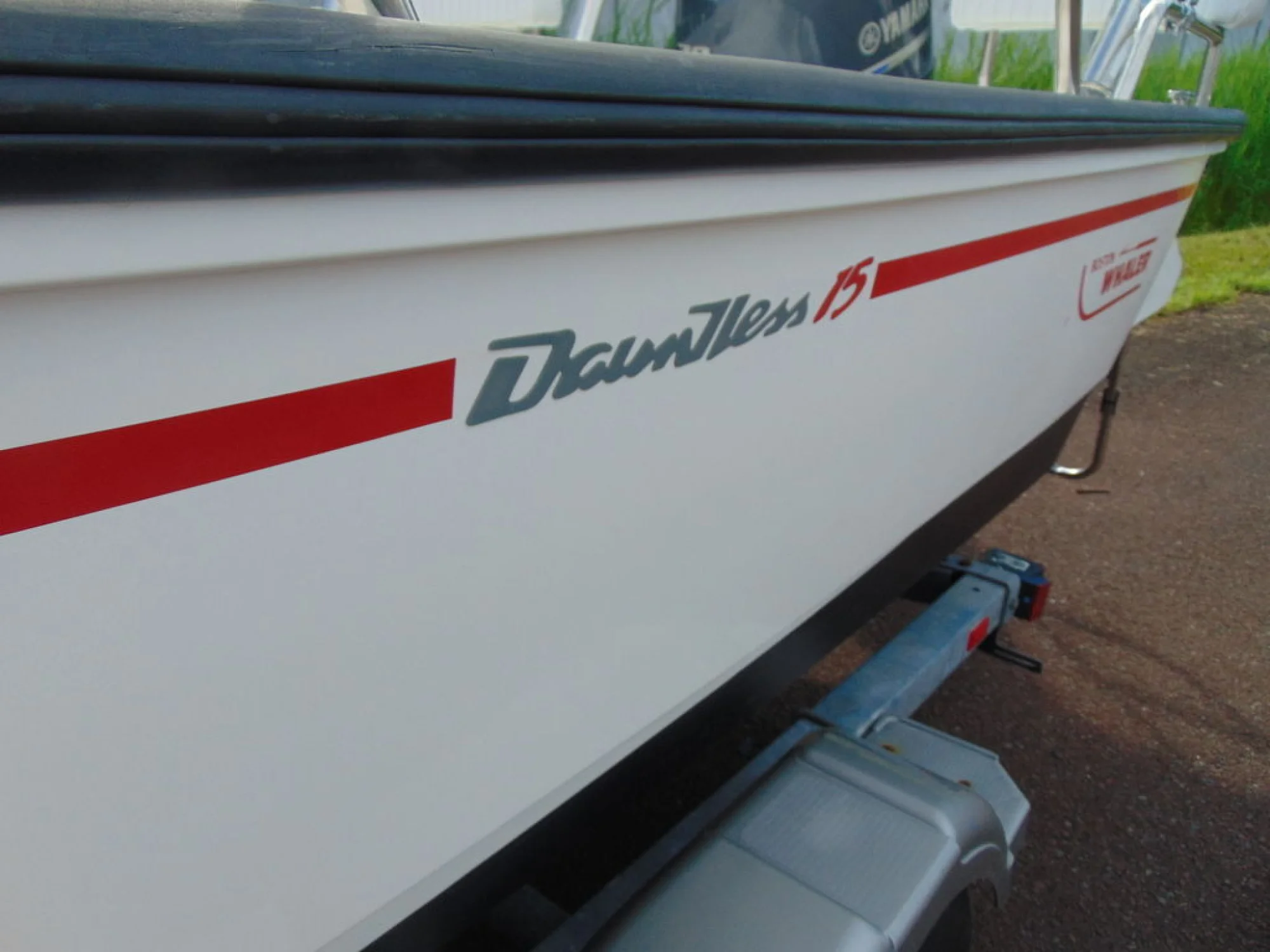 Boston Whaler 15 Dauntless - Image 3