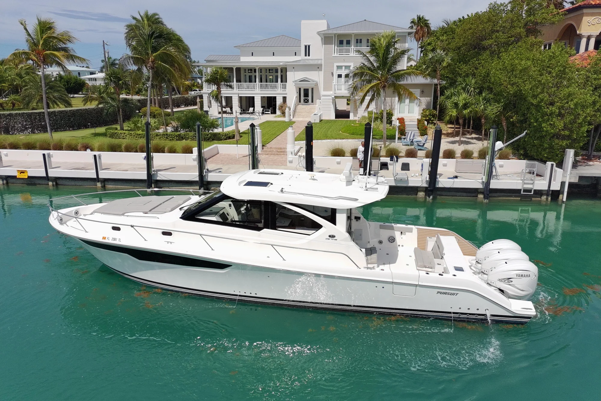 2023 Pursuit OS 445 Offshore - Image 4