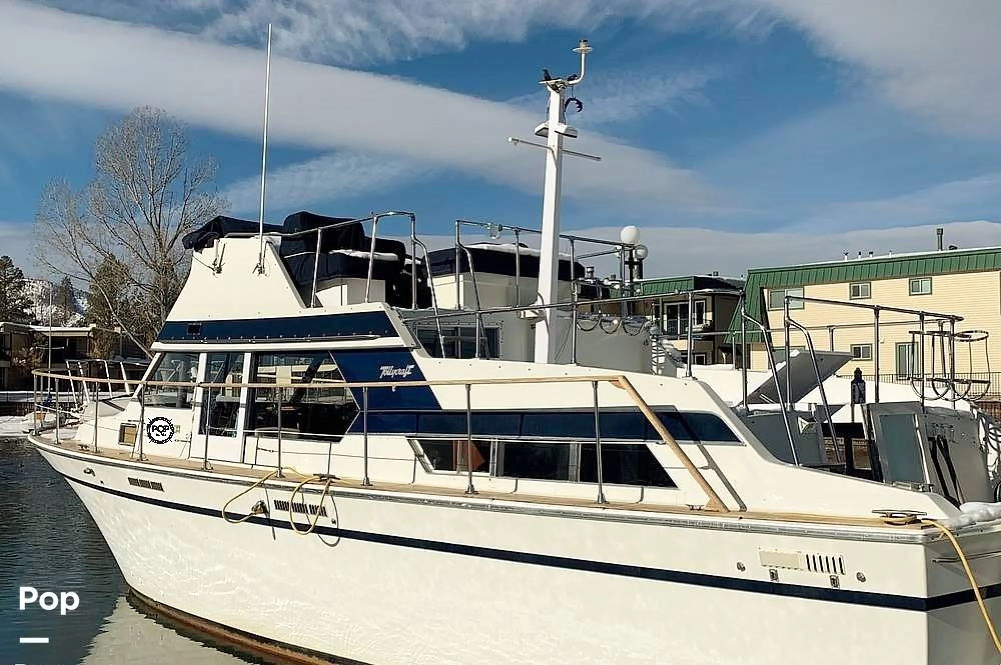 1973 Tollycraft 40 Tri-Cabin - Image 2