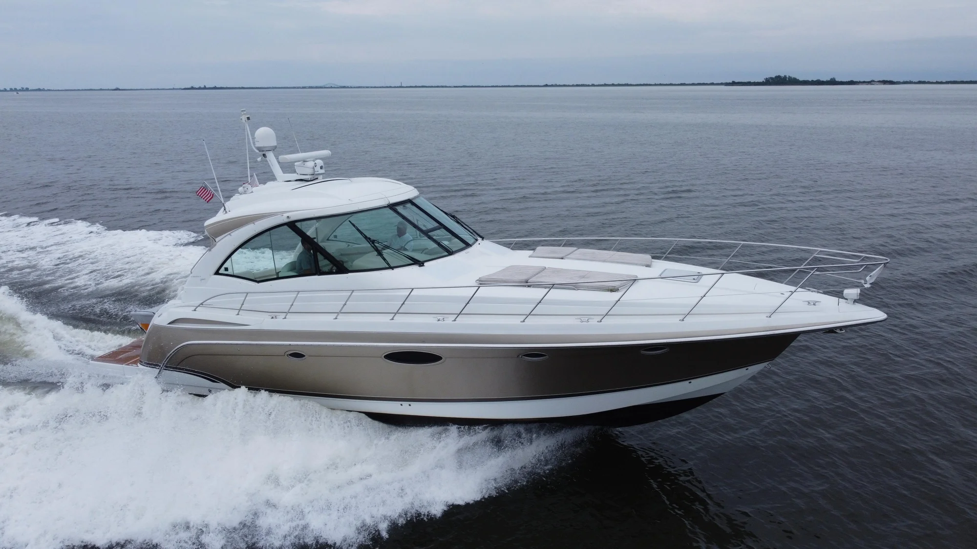 2008 Formula 45 Yacht - Image 2