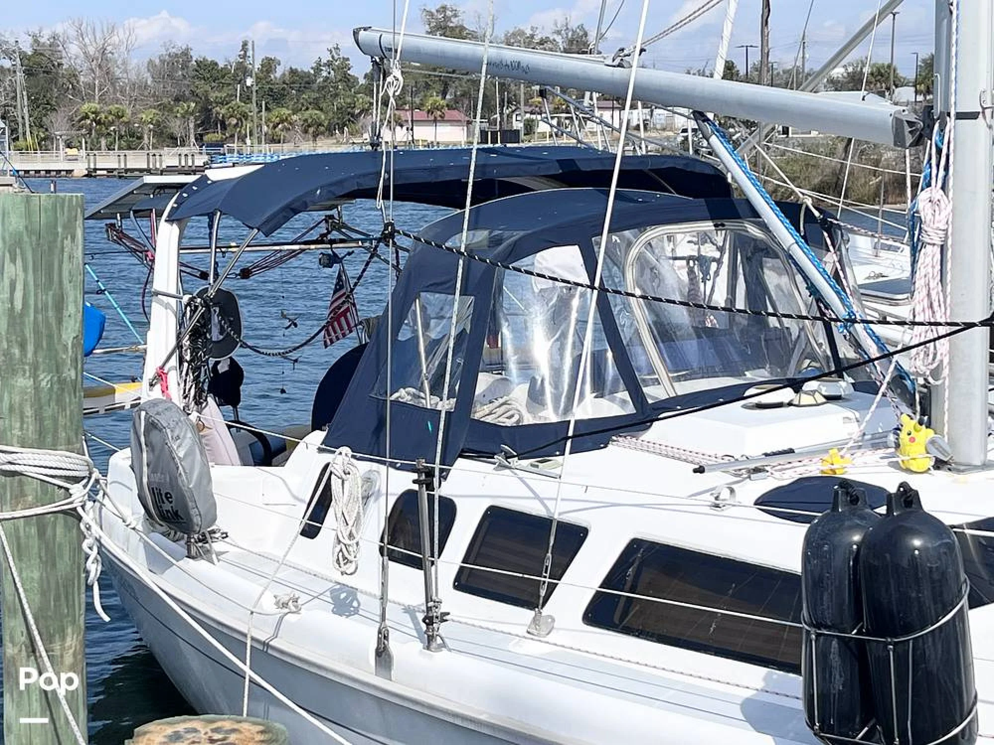 1997 Hunter 310 - Image 5