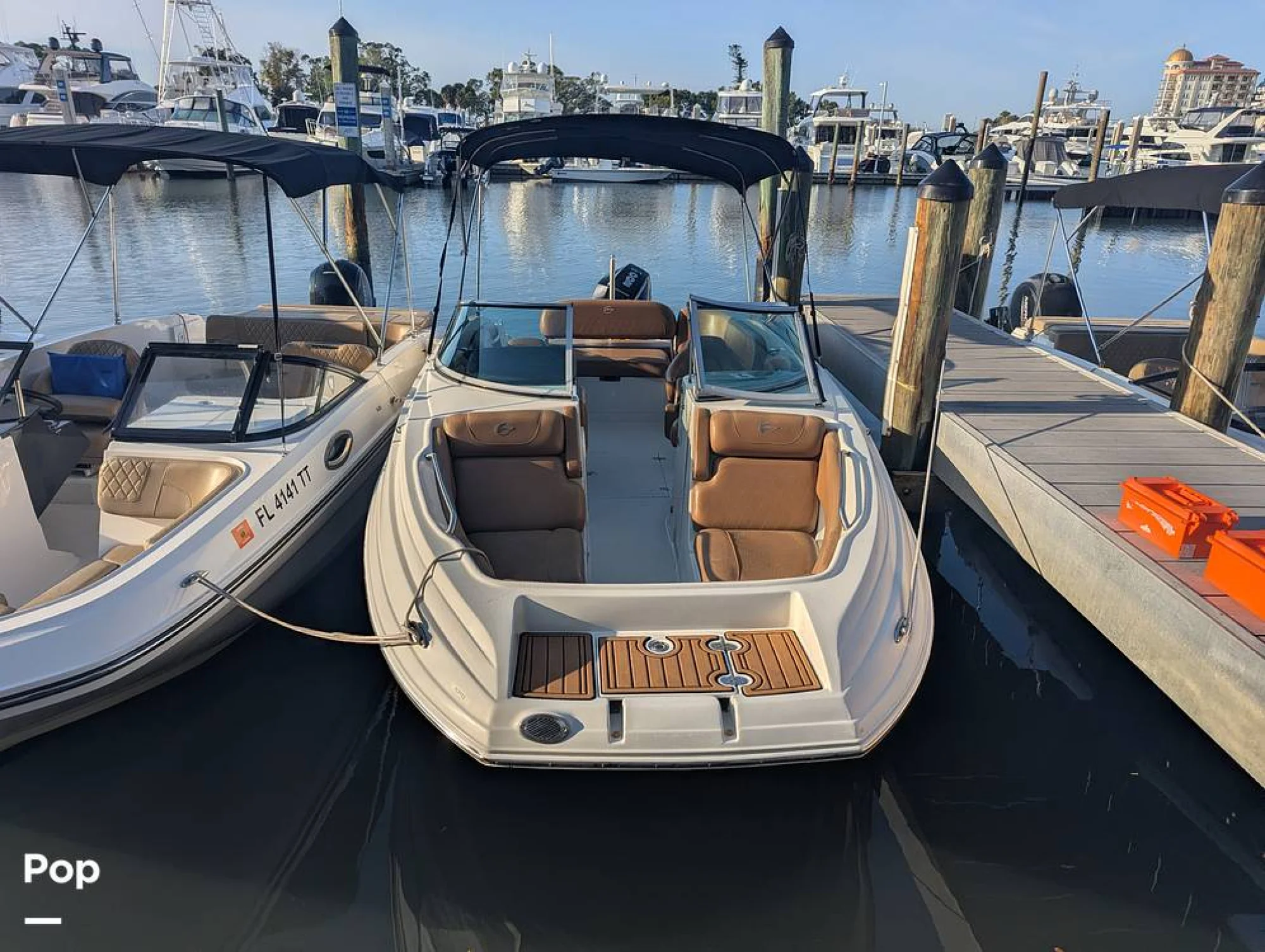2023 Crownline E235 XS - Main Image