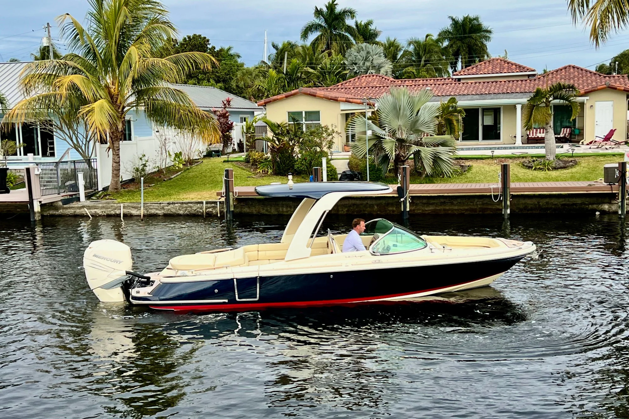 2022 Chris-Craft Launch 25 GT