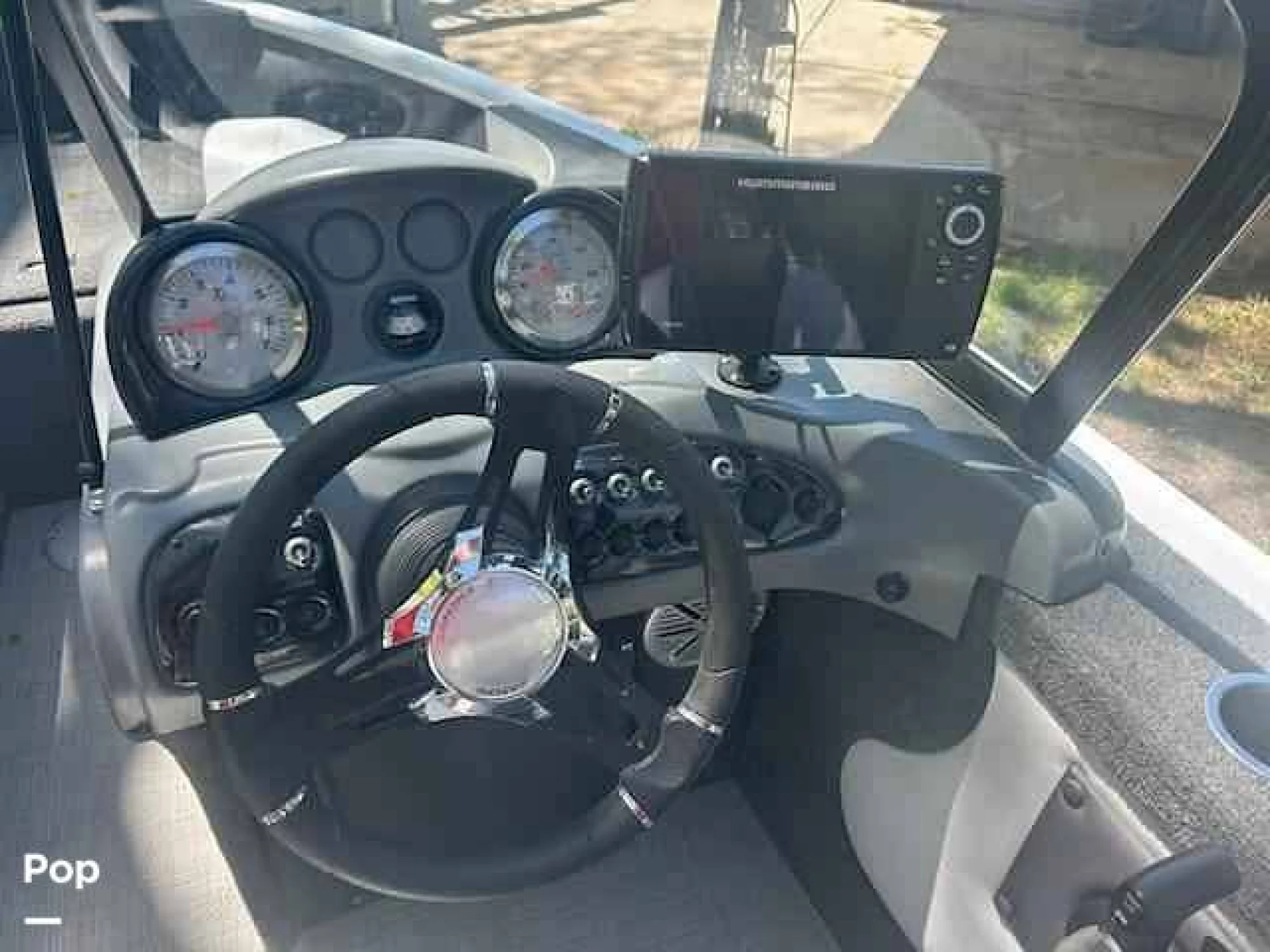 2021 Smoker Craft Ultima 172 - Image 5