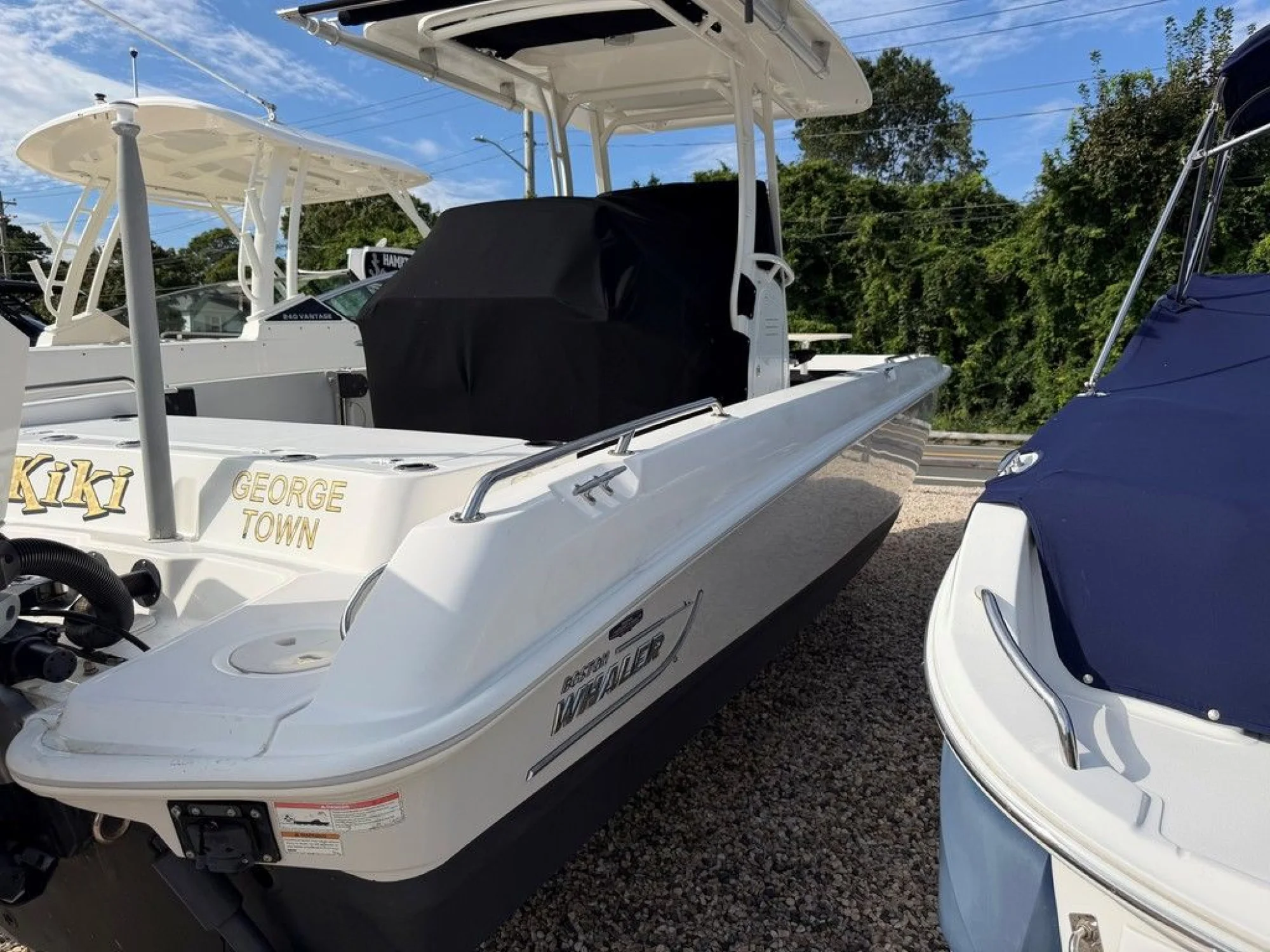 Boston Whaler 270 Dauntless - Image 4