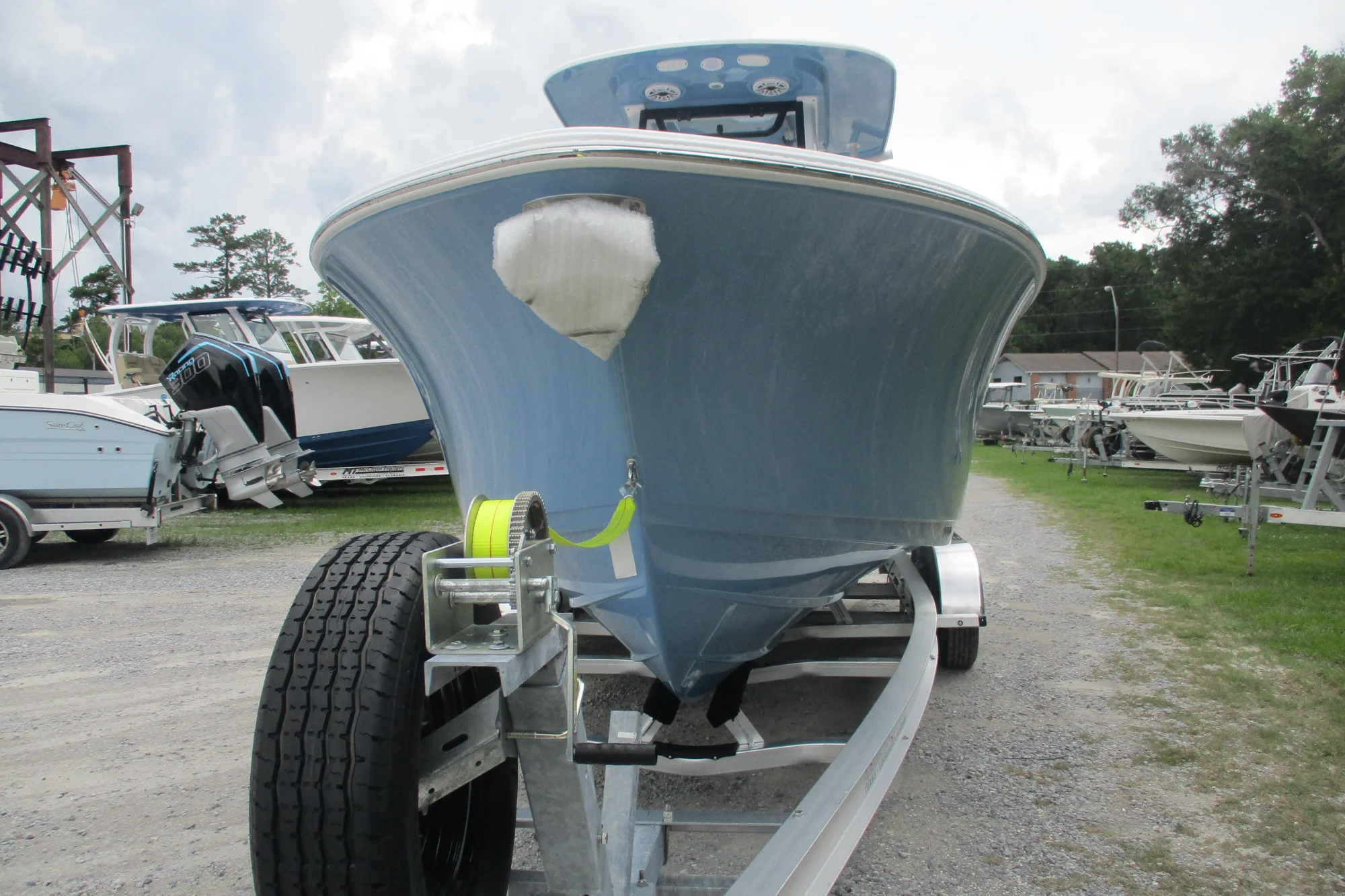 2026 Sportsman Heritage 231 Center Console - Image 4