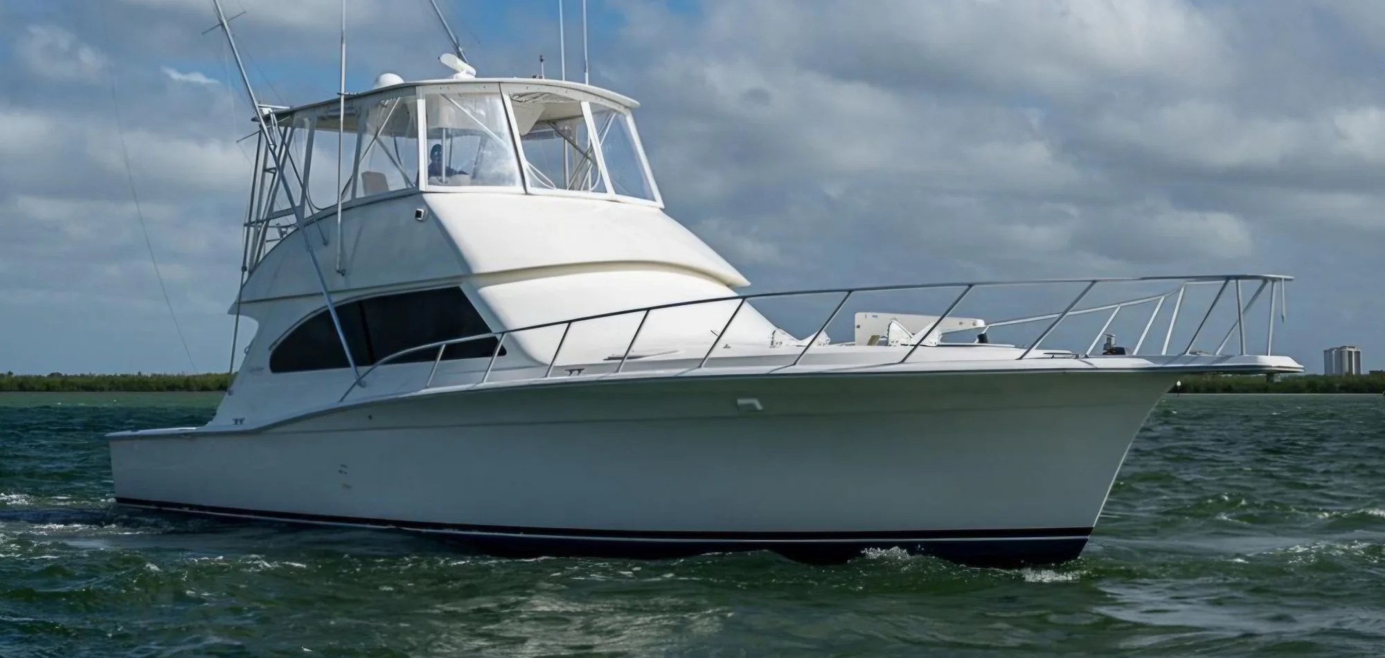 2001 53' Cavileer 53 Convertible | 53'