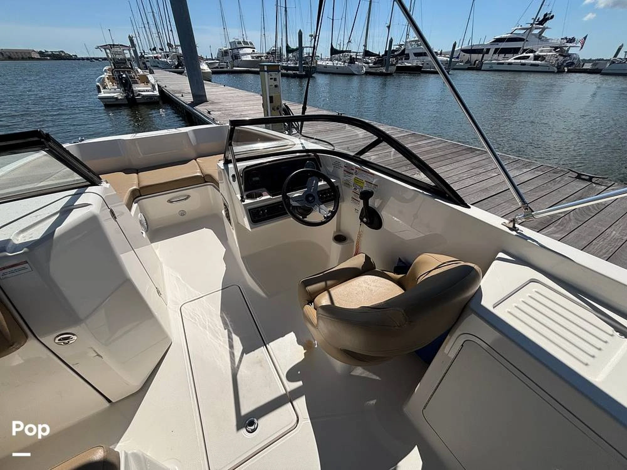 2024 Bayliner DX2200 - Image 5