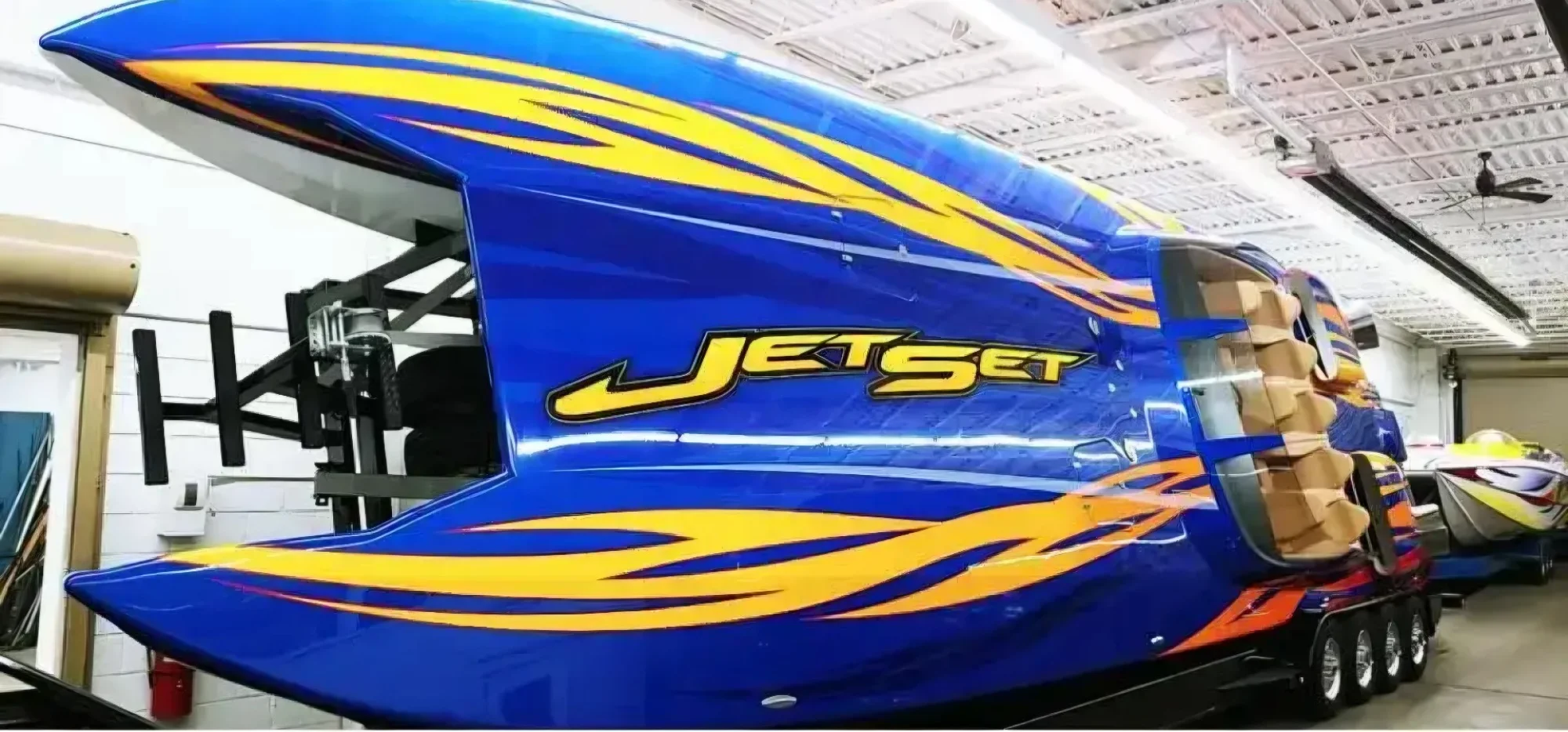 2020 50' Skater w twin T55 turbines - Image 4