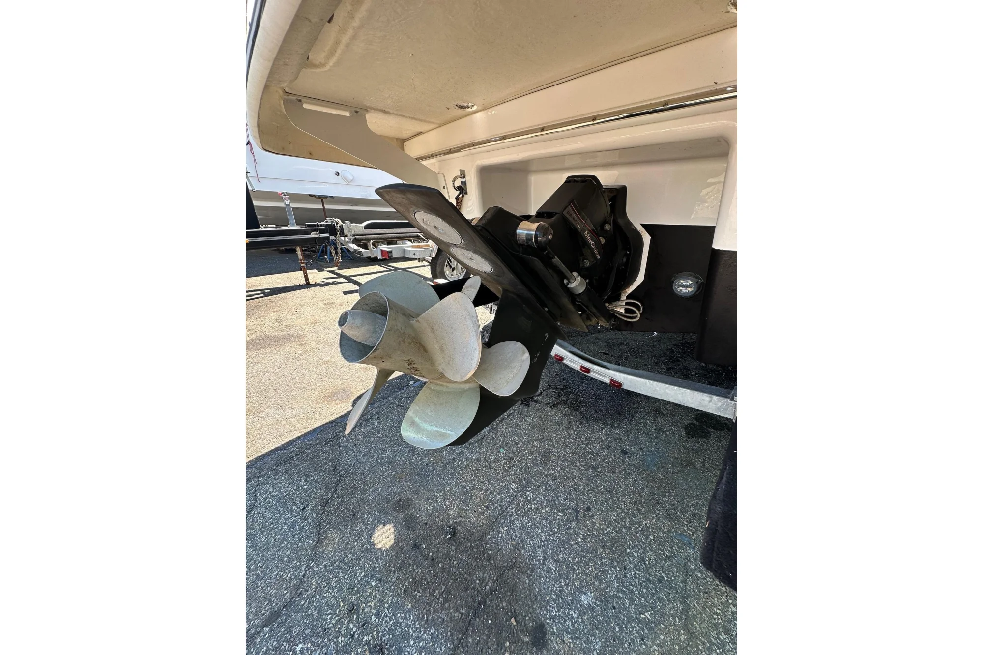 2023 Chaparral 247 SSX - Image 4