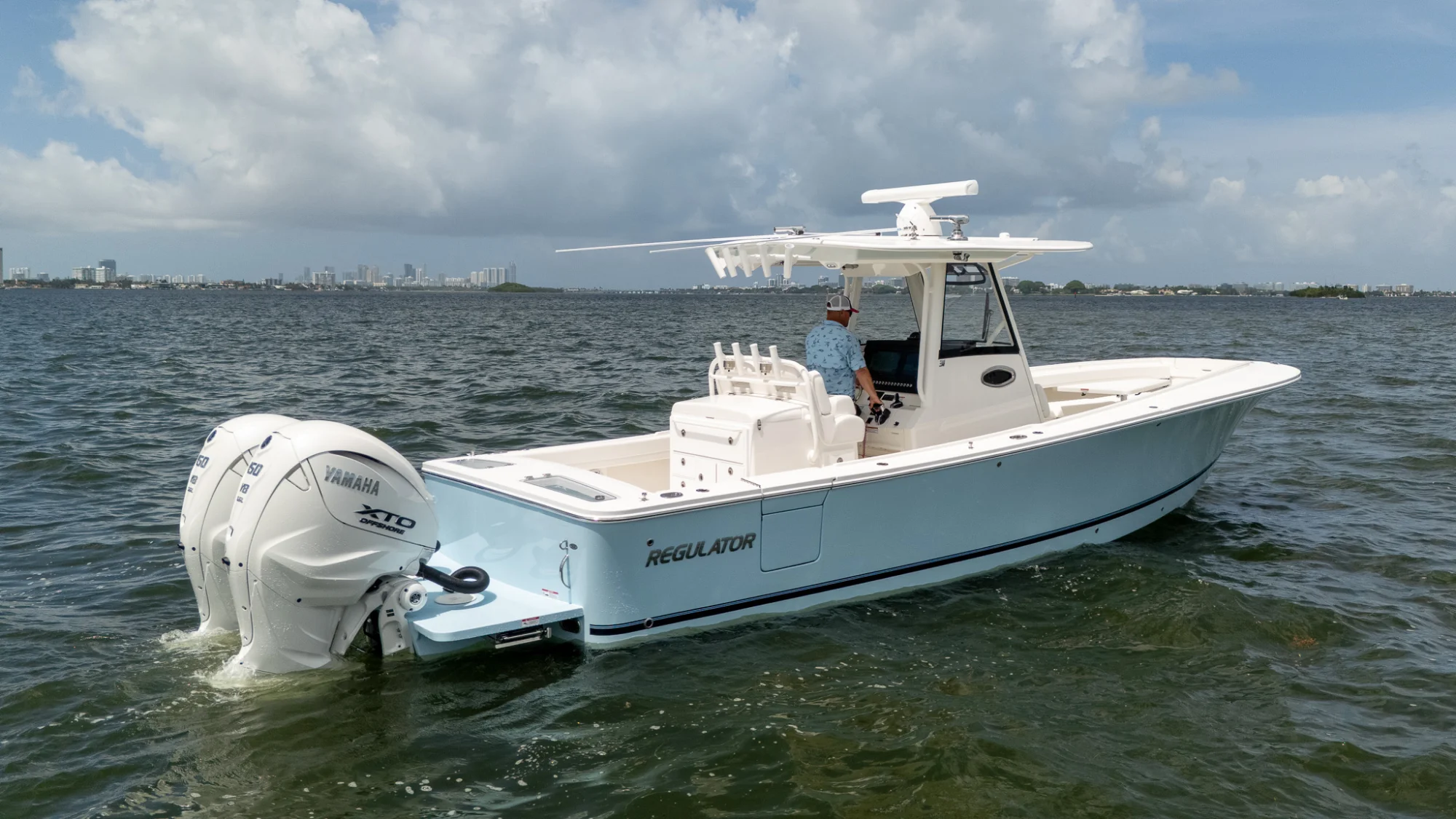 2026 REGULATOR 31 - Image 3