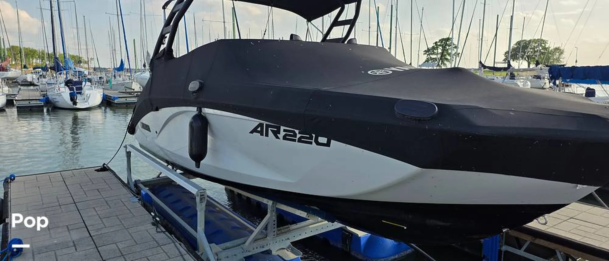2023 Yamaha AR 220 - Image 2