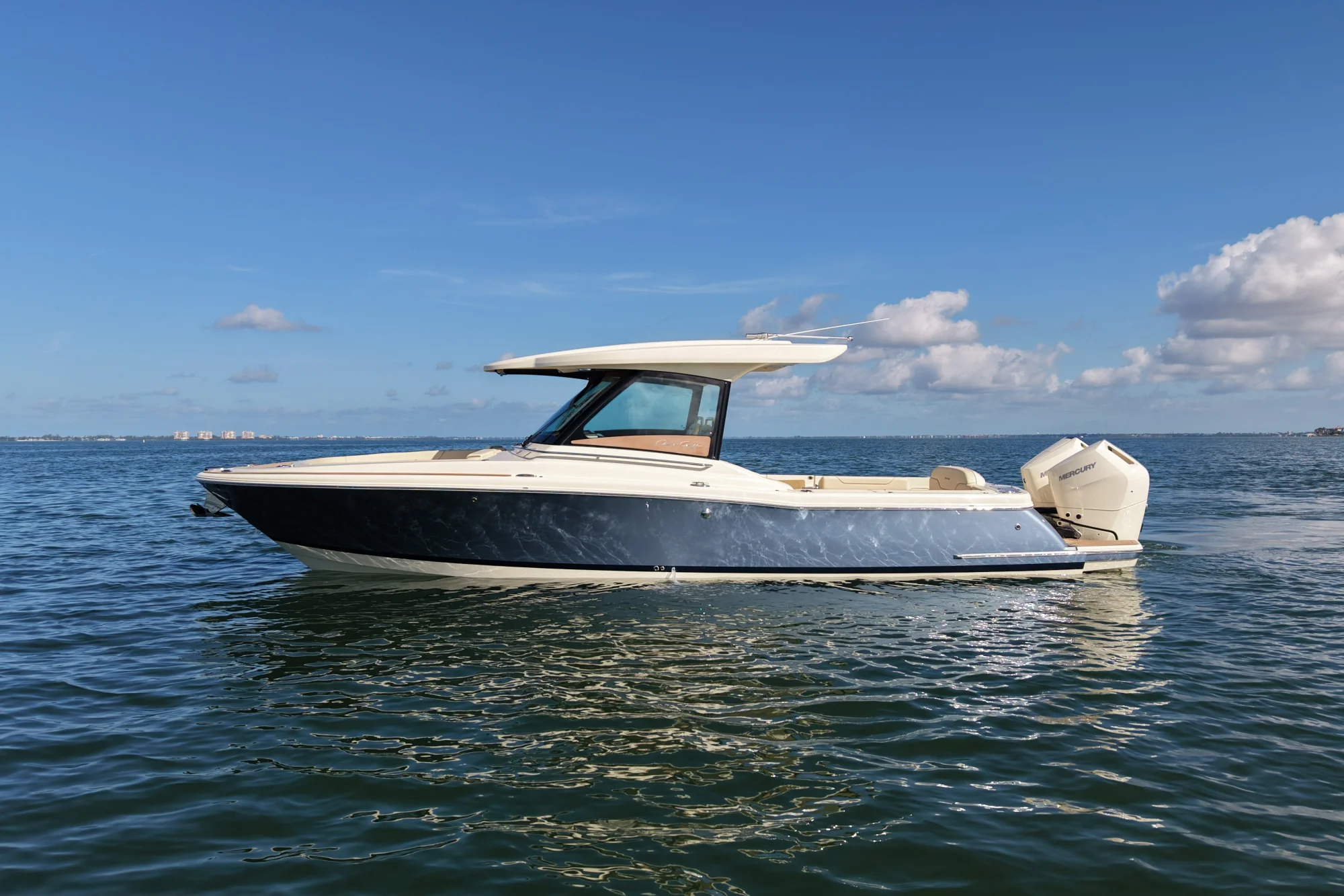 2027 Chris-Craft Calypso 32 - Image 3