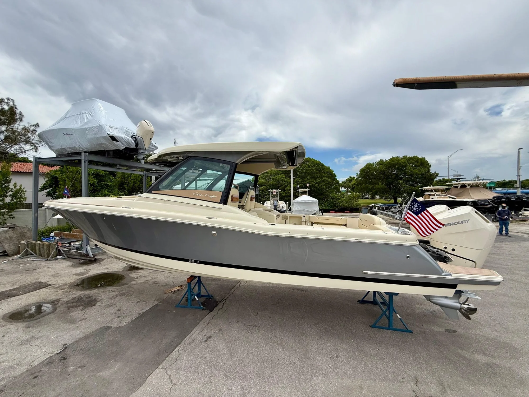 2025 Chris Craft Calypso 32