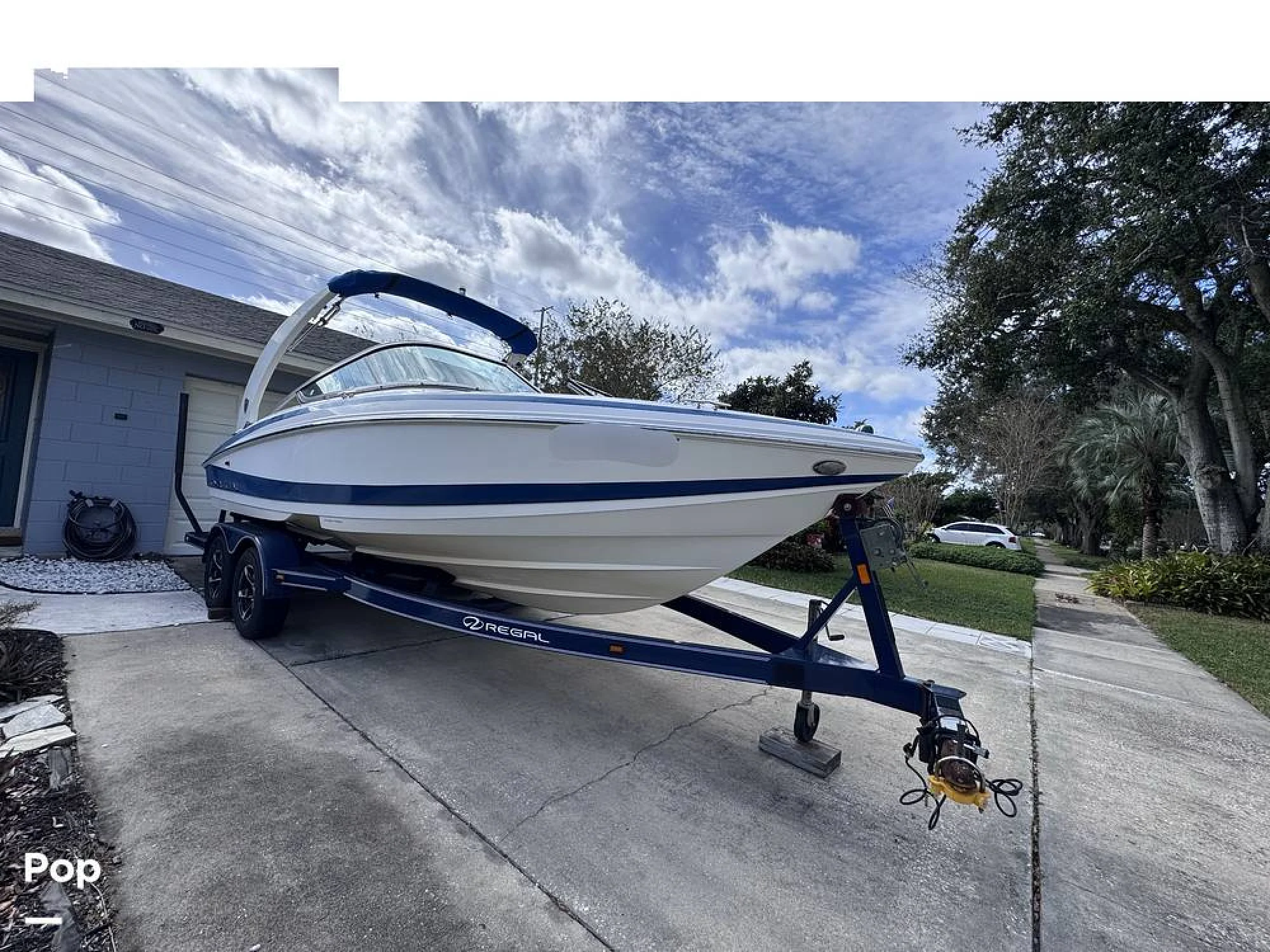 2015 Regal 2100 Bowrider - Main Image