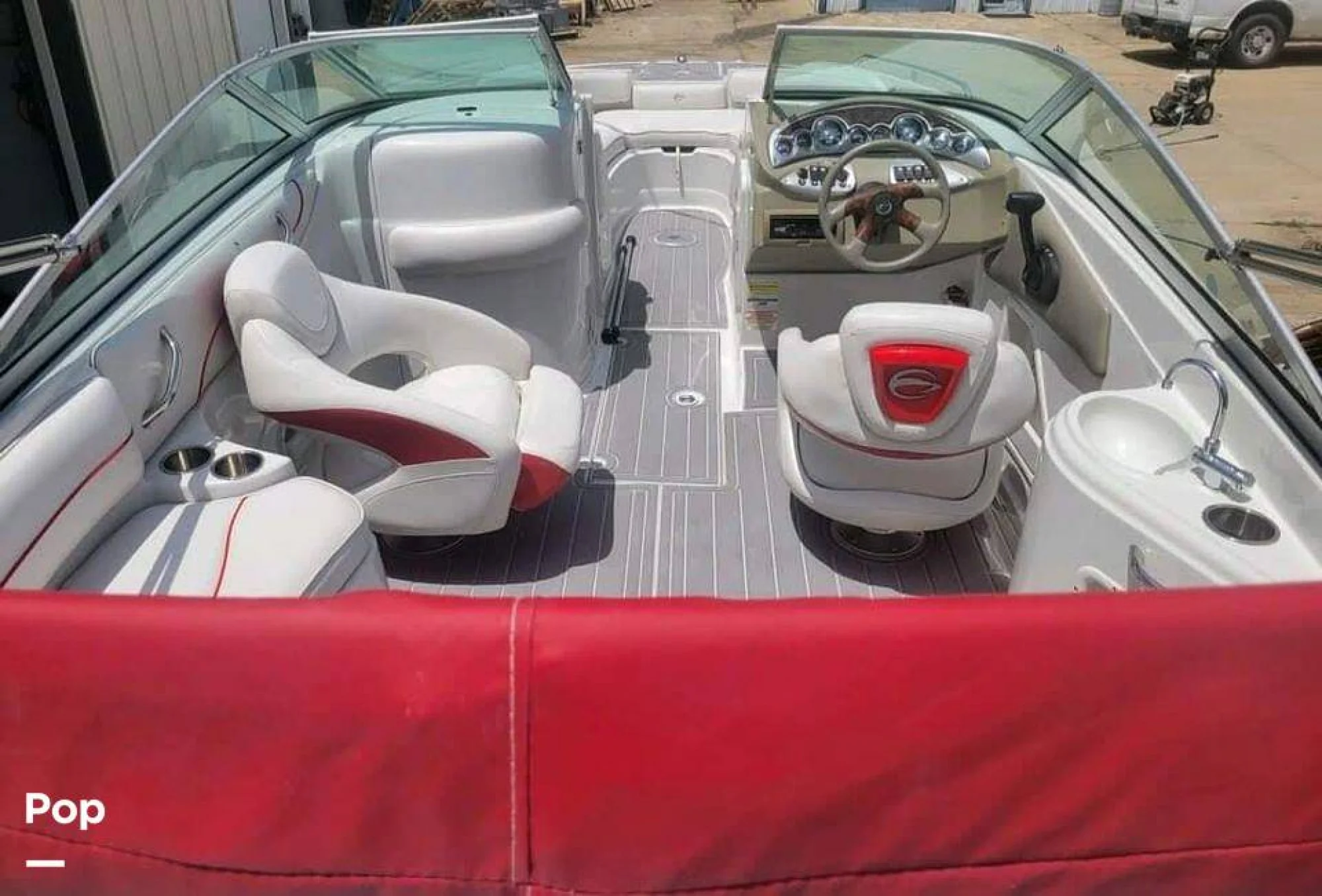 2008 Crownline 220 ex - Image 2