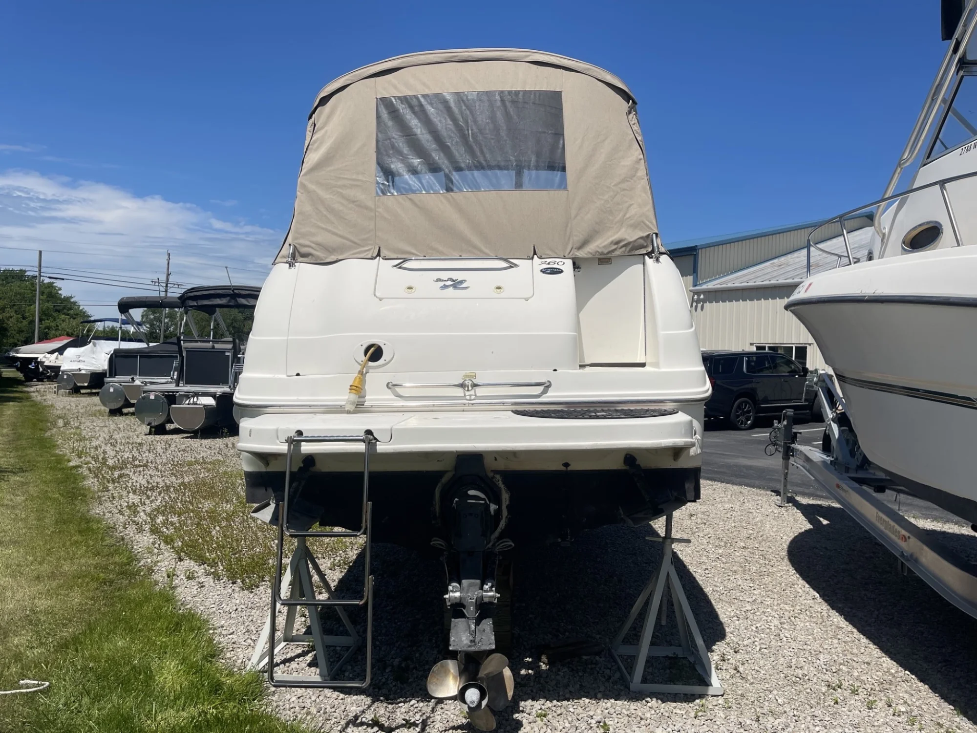 2000 Sea Ray Sundancer 260 - Image 3
