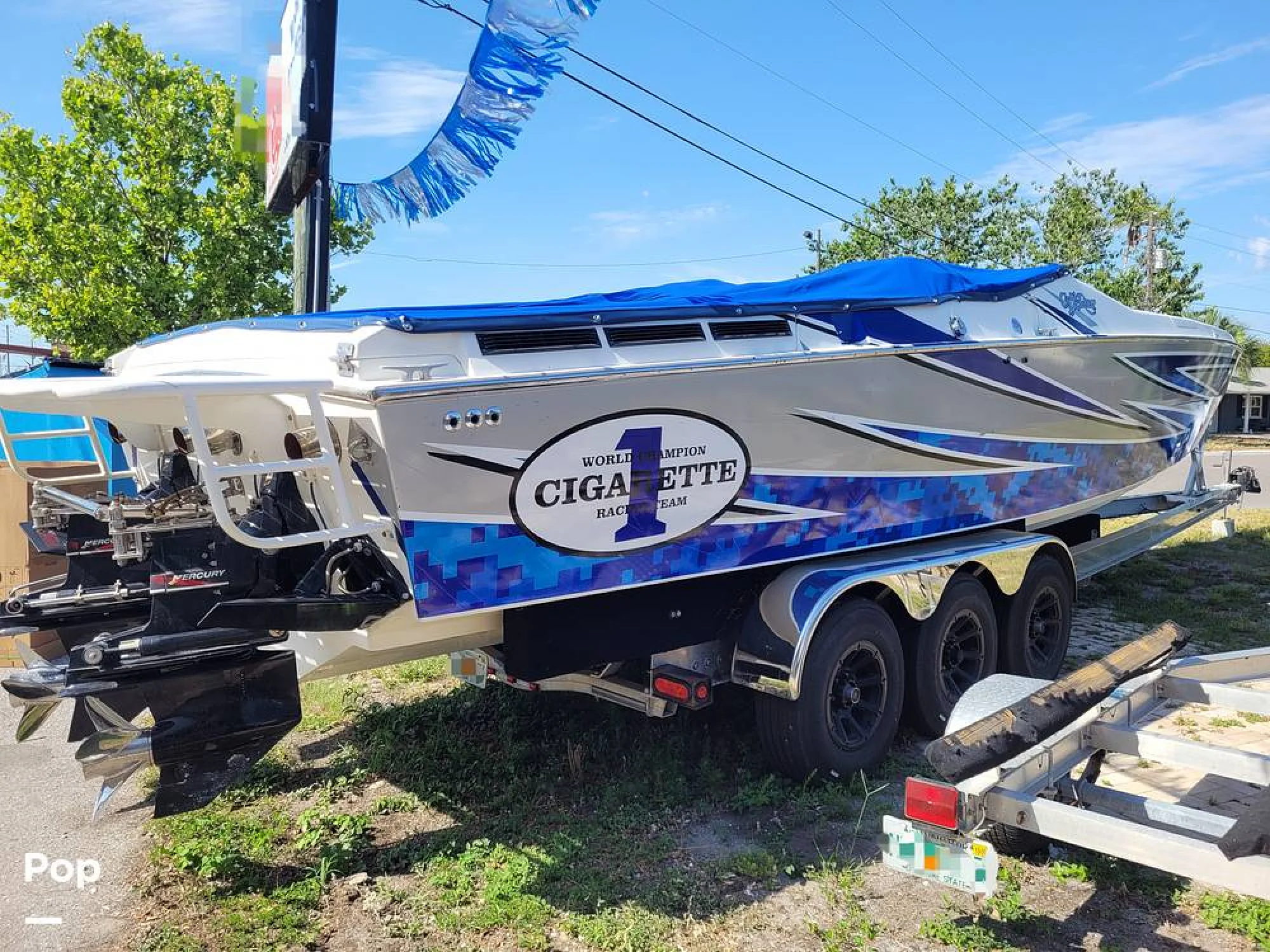 1994 Cigarette 35 Cafe Racer - Image 3