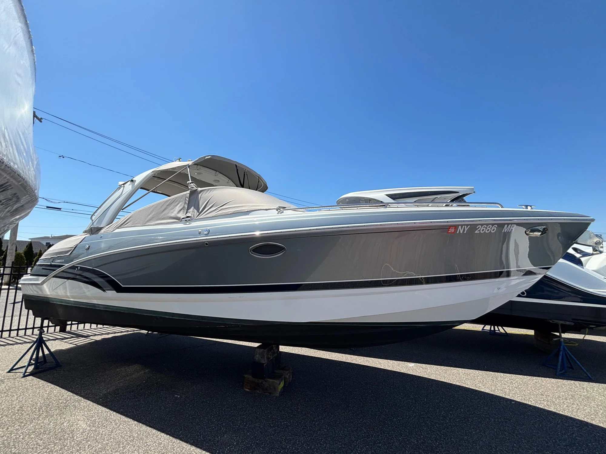 2018 Formula 290 Bowrider - Main Image