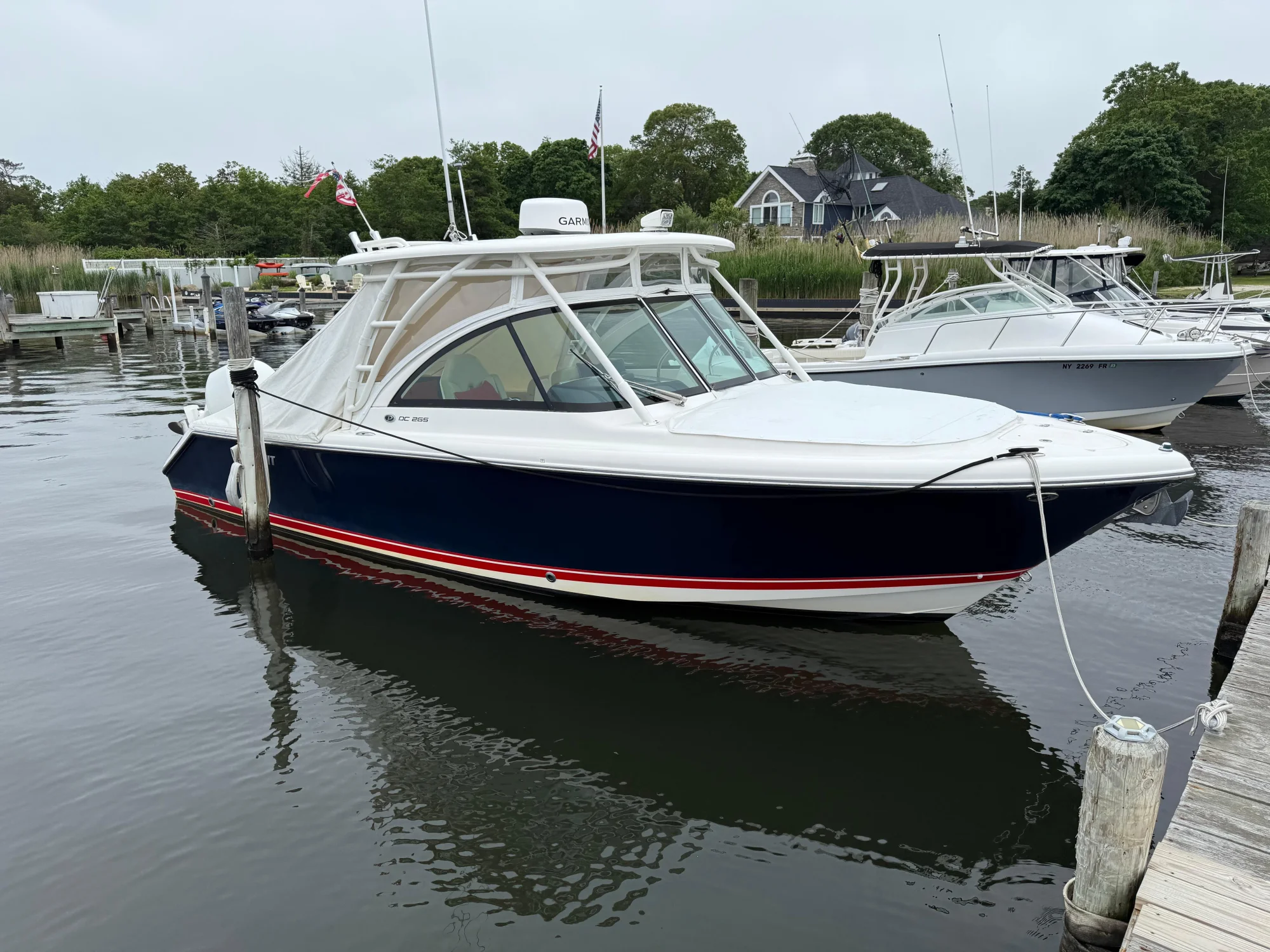 2016 Pursuit DC 265 Dual Console - Image 2