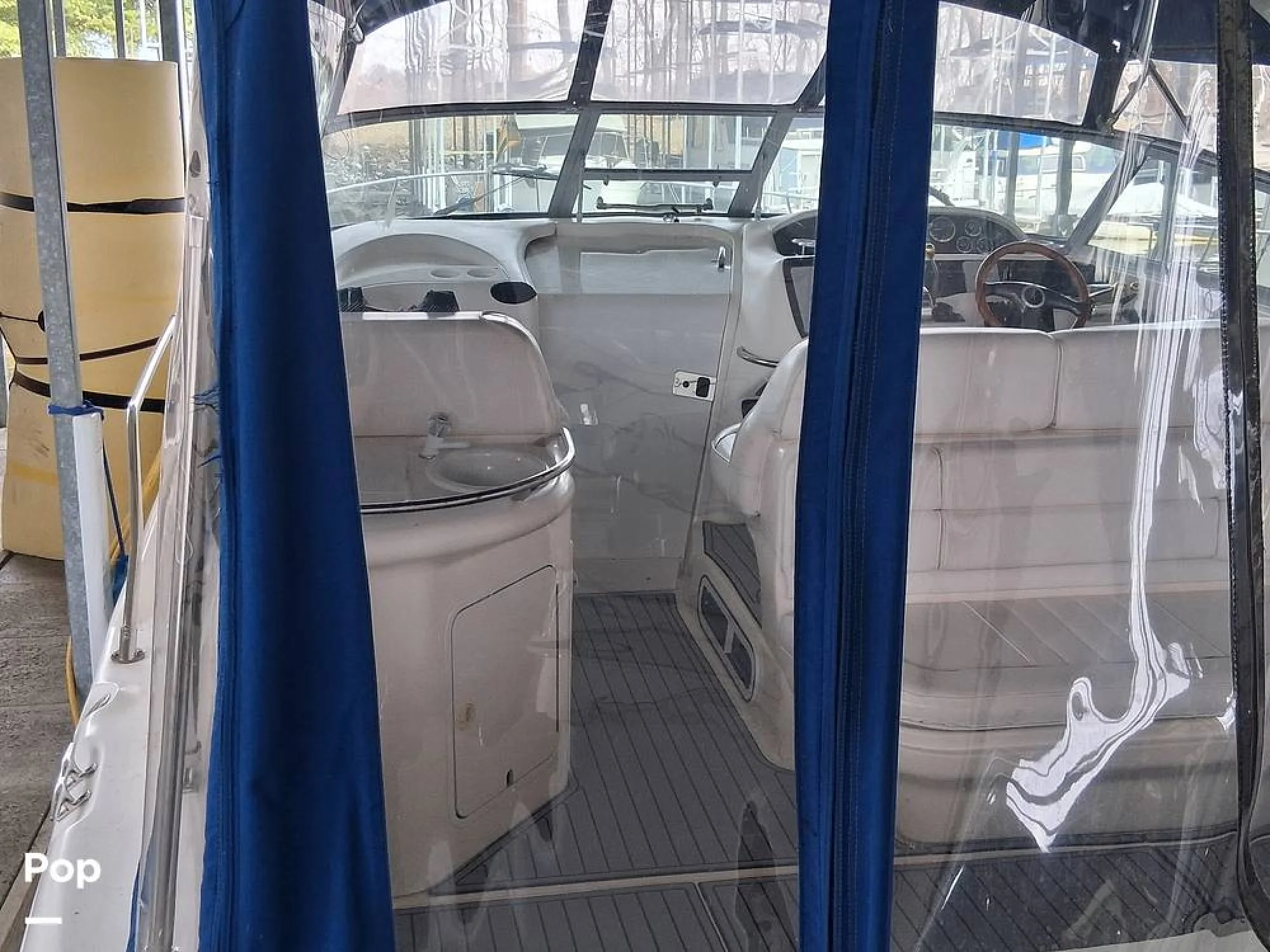 1999 Sea Ray 330 Sundancer - Image 5
