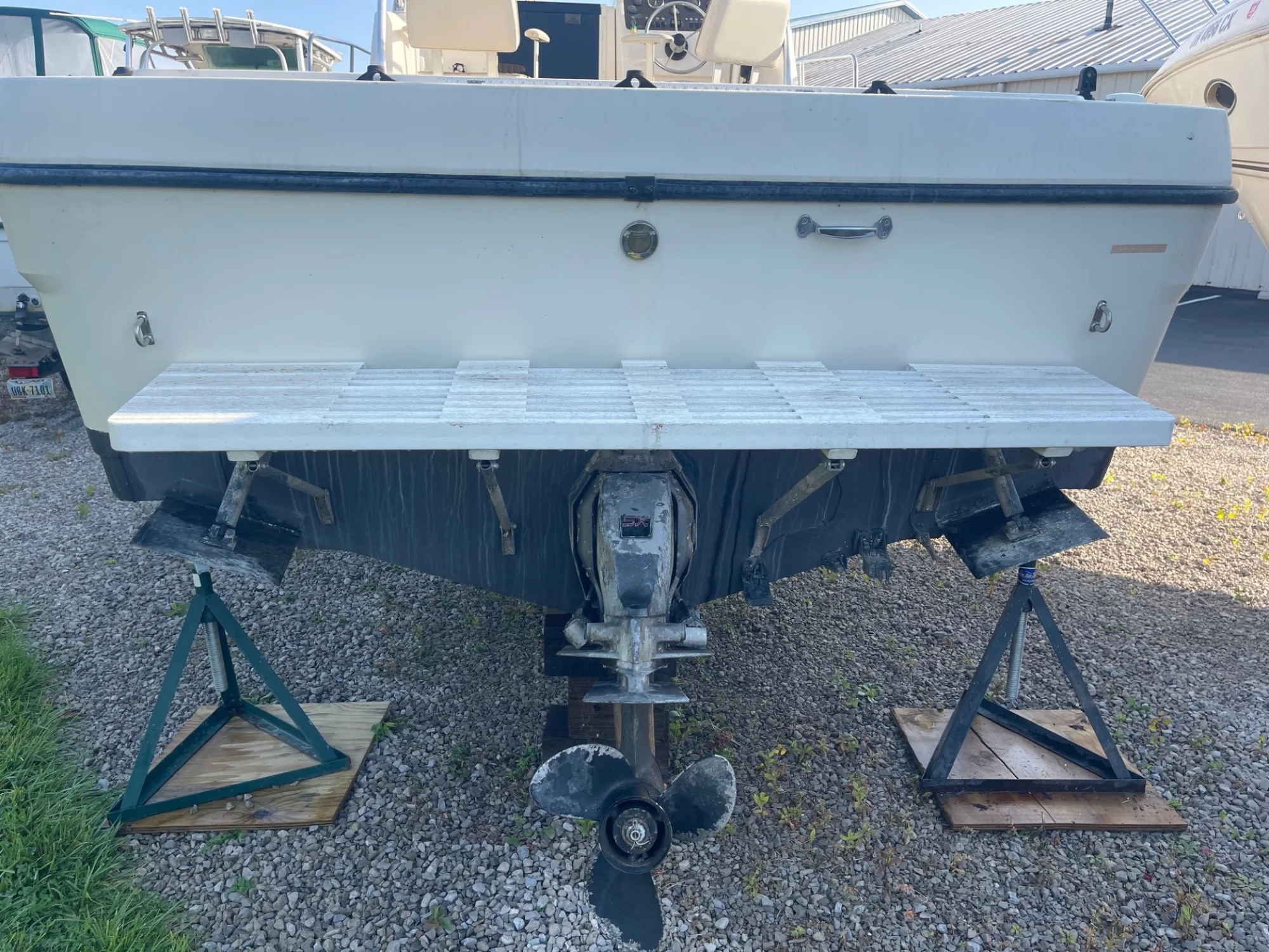 1999 Seamaster 27 Seamaster Walk Around - Image 5