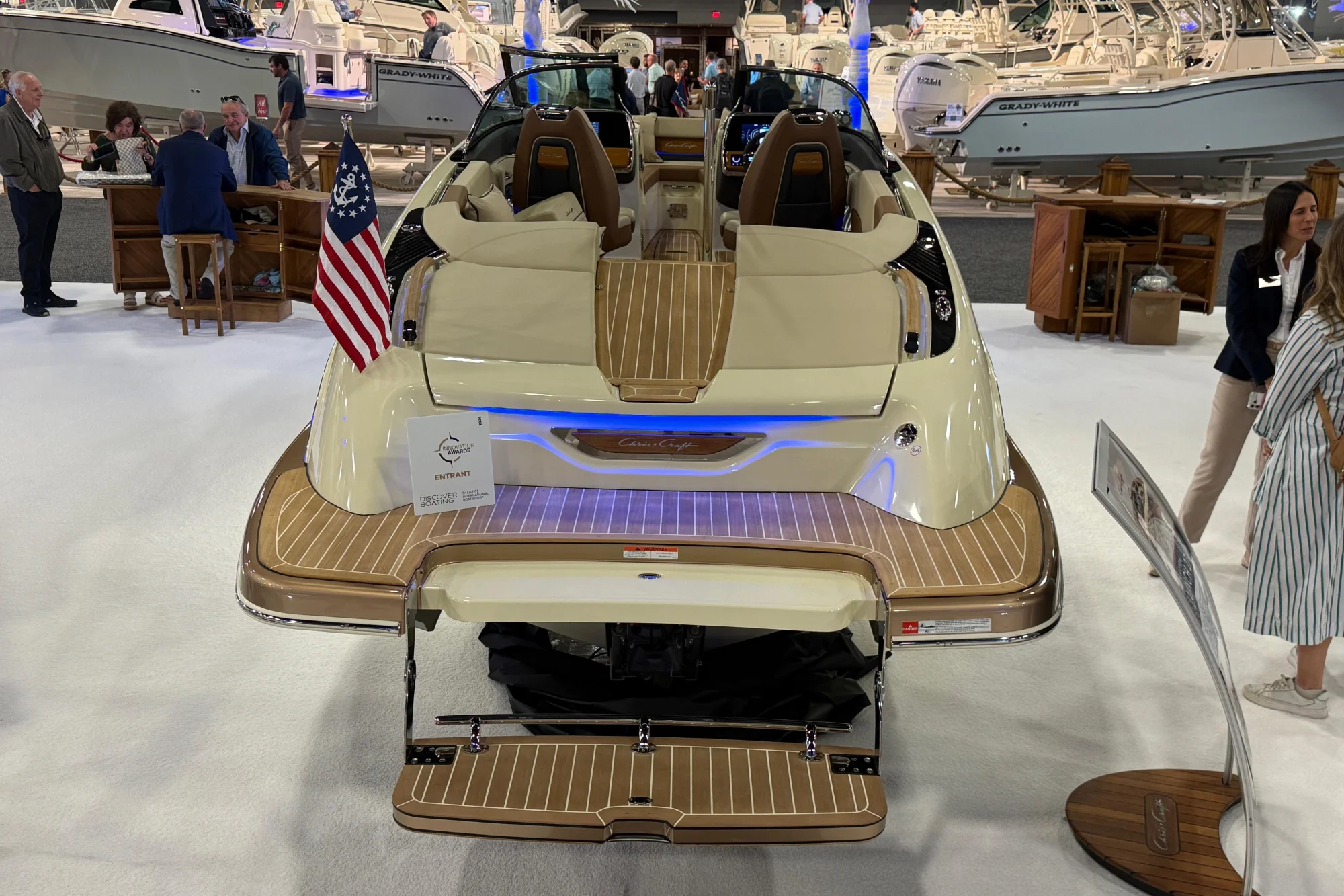 2026 Chris-Craft Launch 27 - Image 3