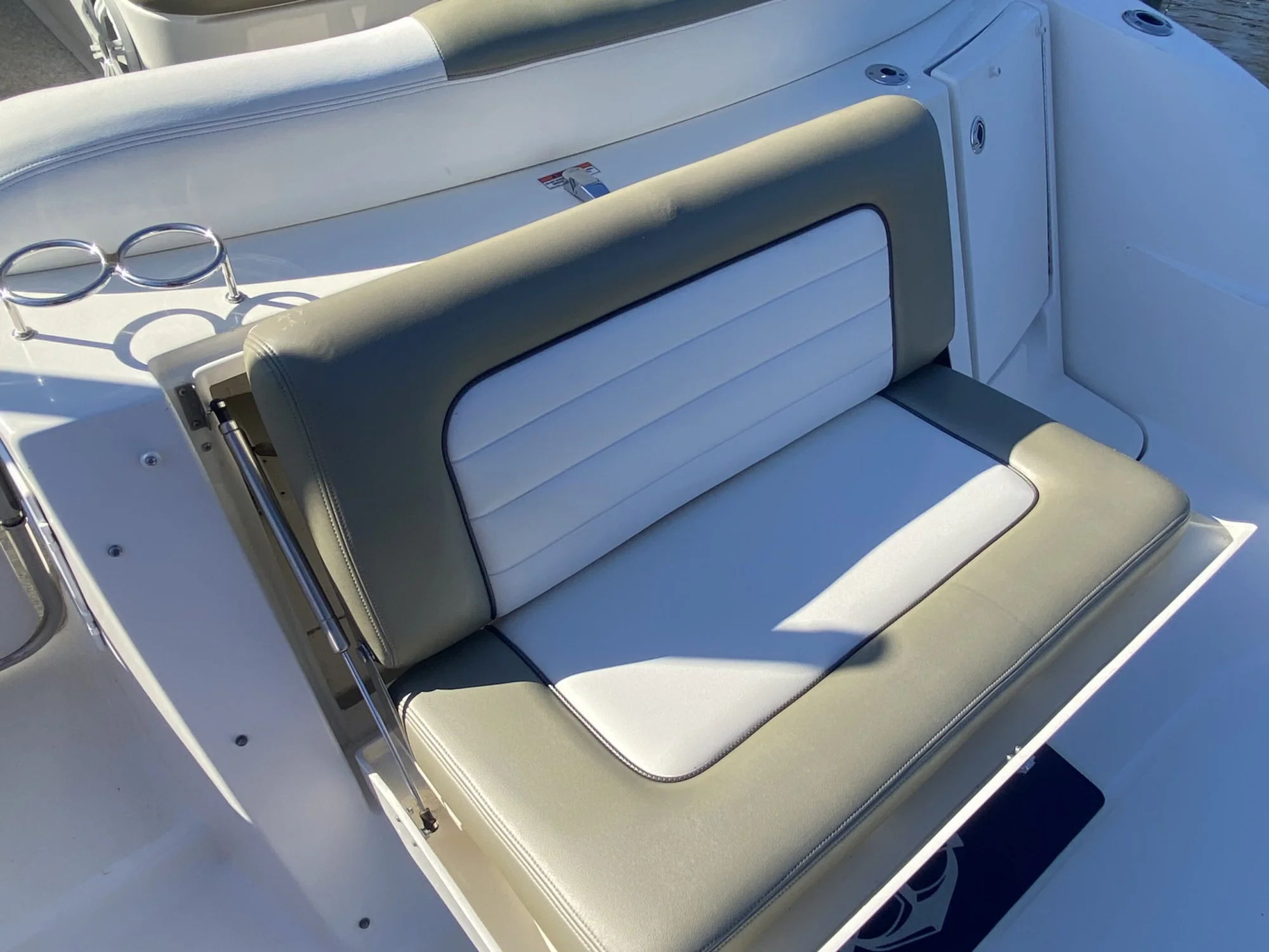 2007 Sea Ray Sundancer 310 - Image 4