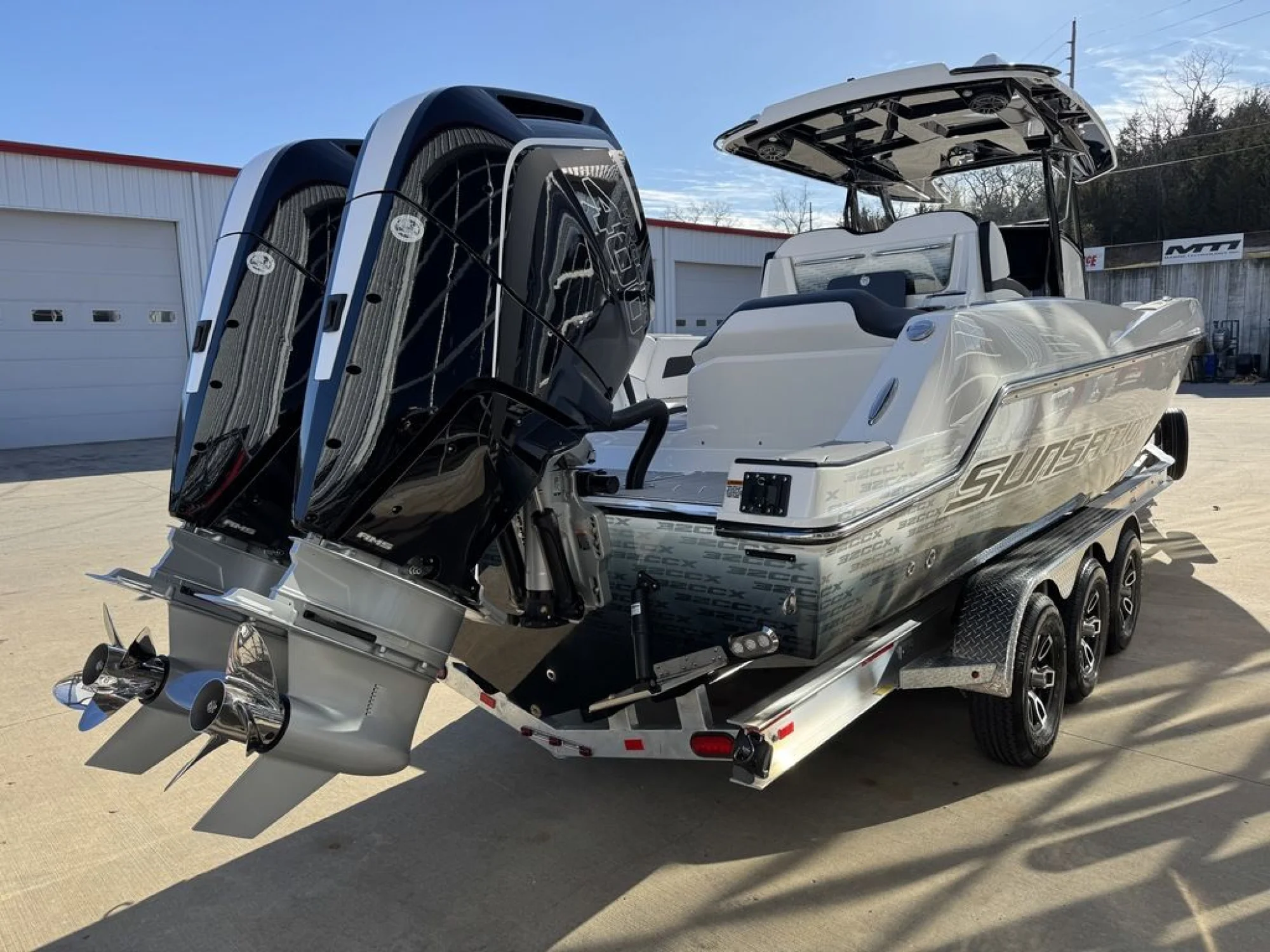 Sunsation Powerboats 32CCX - Image 5