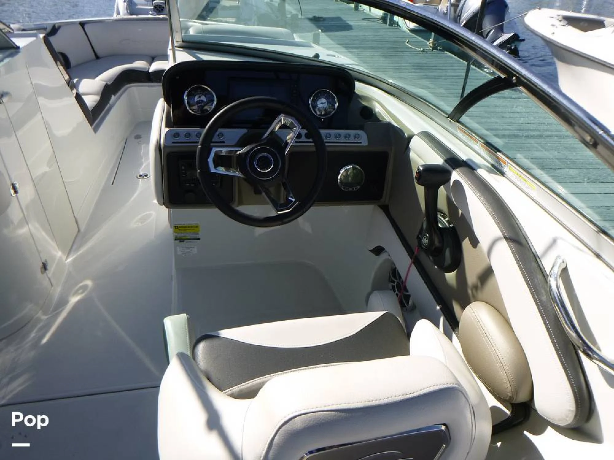 2023 Crownline 260 XSS - Main Image
