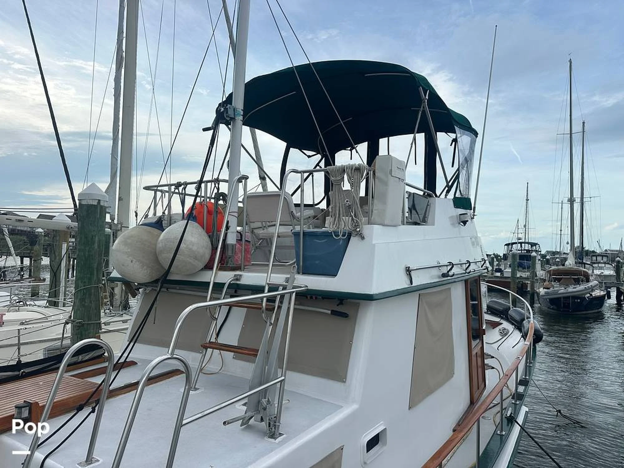 1984 Marine Trader 34 - Image 5