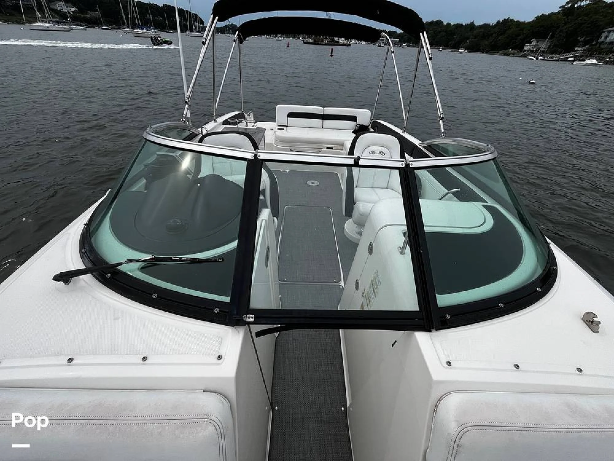 2014 Sea Ray 280 Sundeck - Image 3
