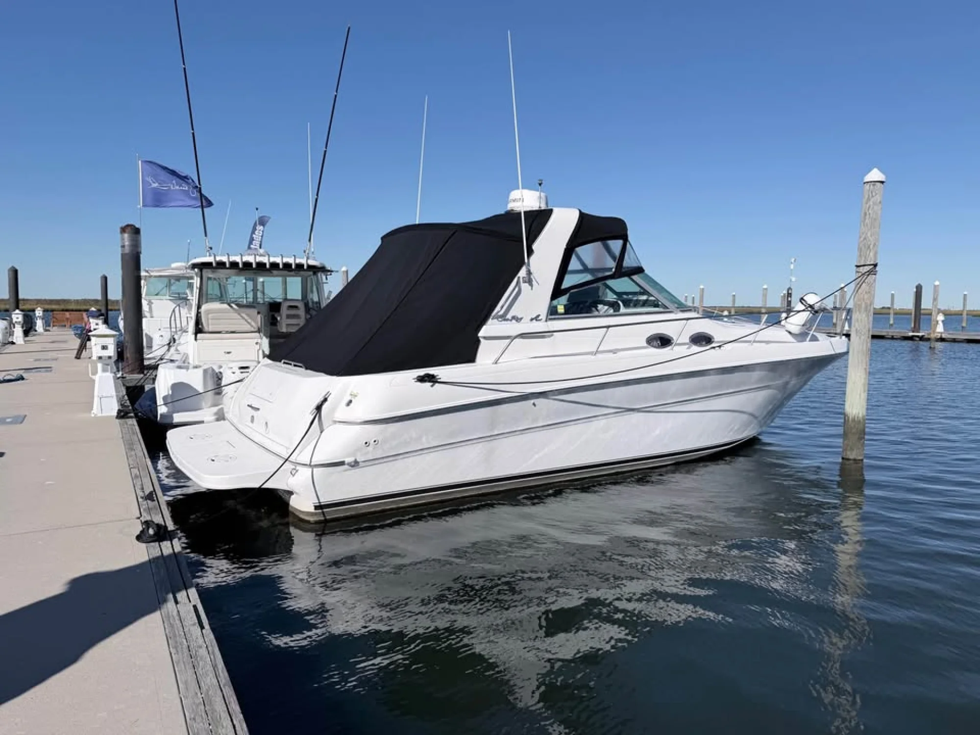 1998 Sea Ray Sundancer 310 - Main Image