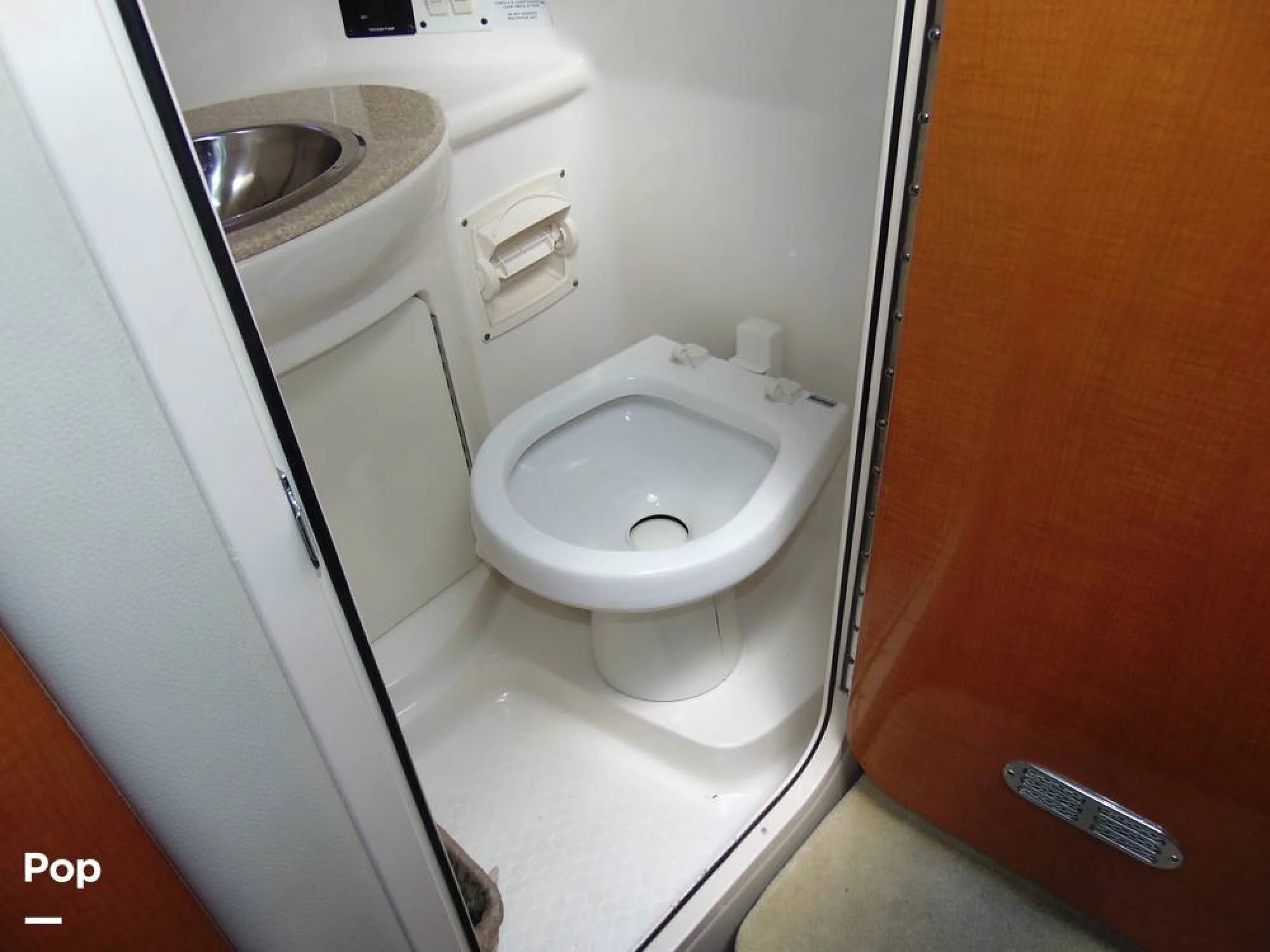2008 Chaparral 250 Signature - Image 5