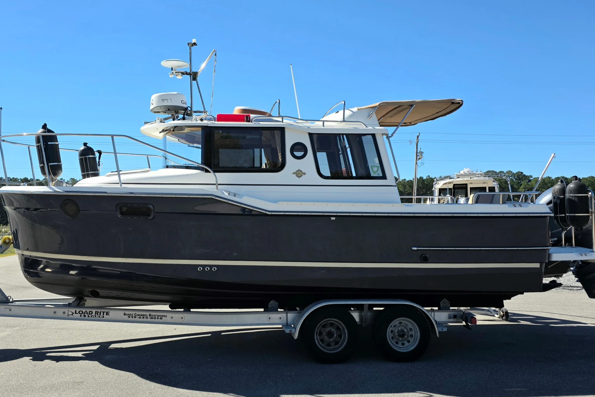 2019 Ranger Tugs R-23 - Image 4