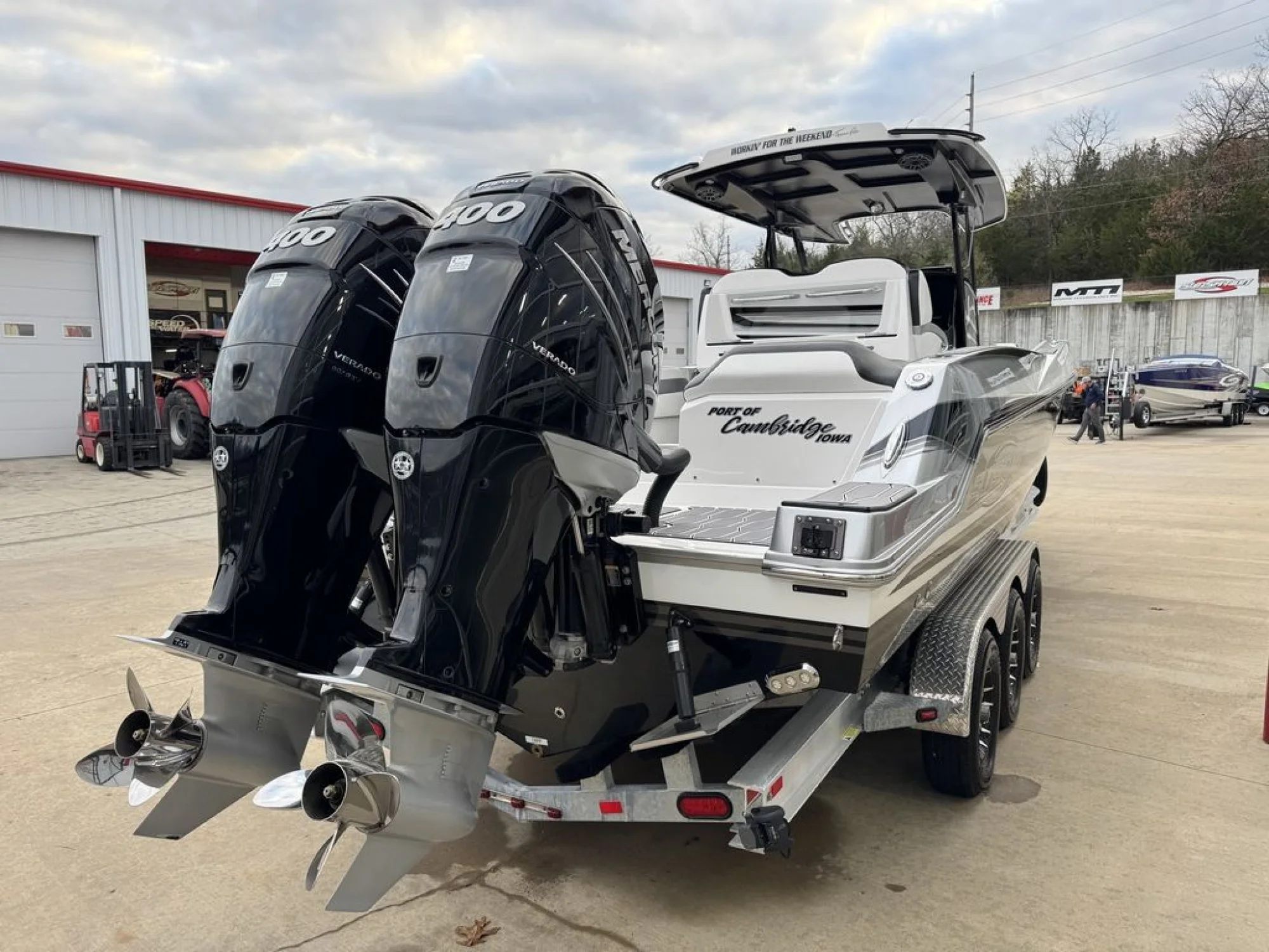 Sunsation Powerboats 32CCX - Image 4