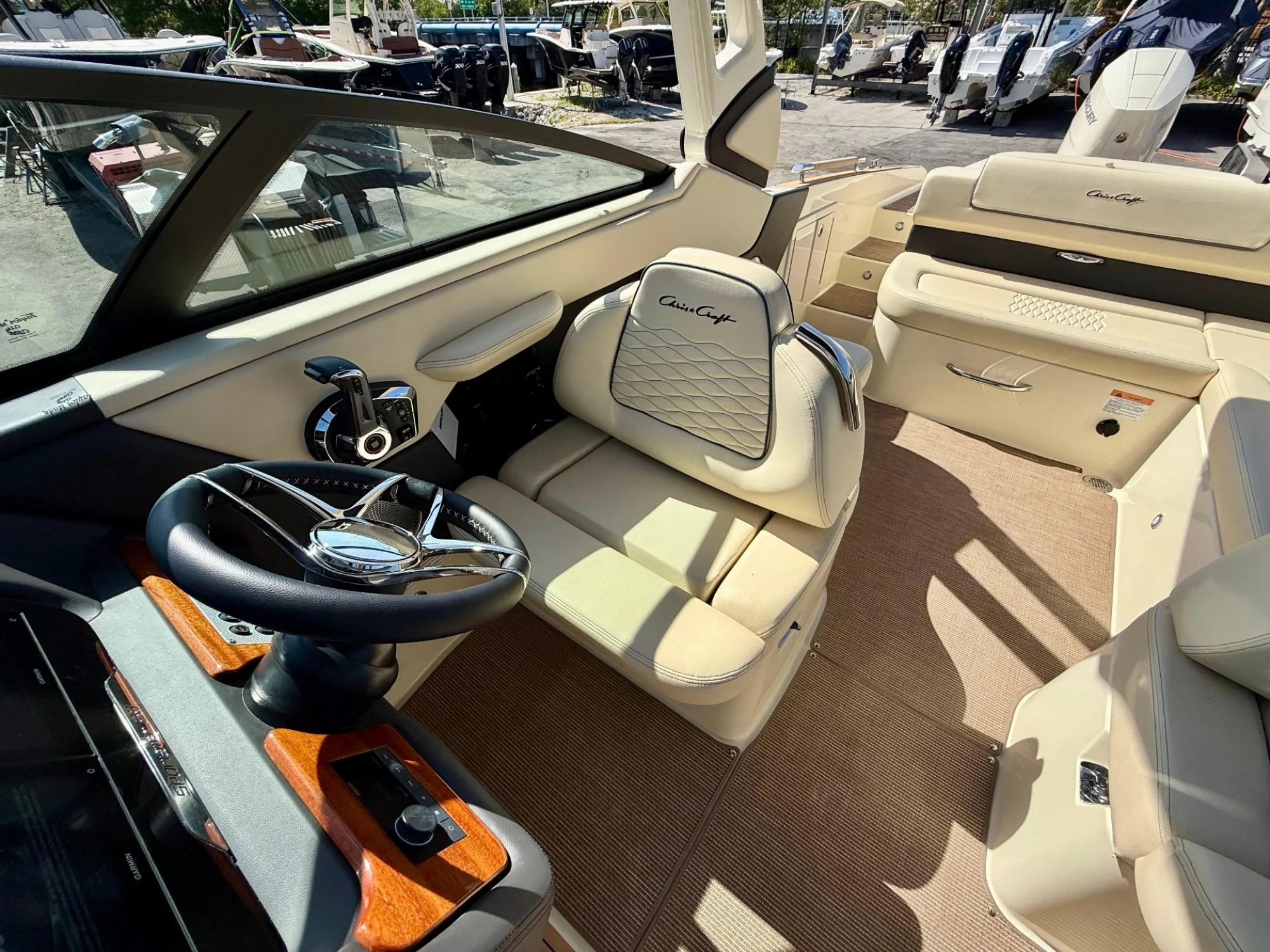 2025 Chris Craft Sportster 28 - Image 2