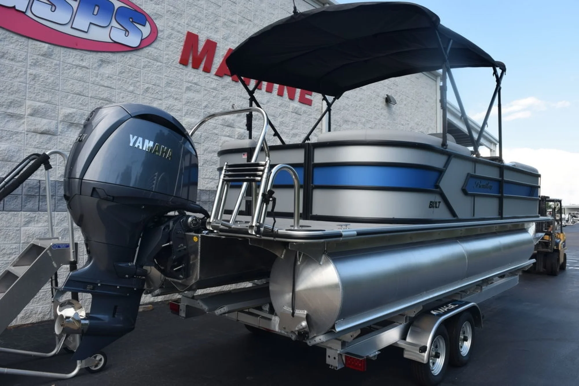 2026 Bentley Pontoons 223 Bolt 3/4 Tube - Image 4