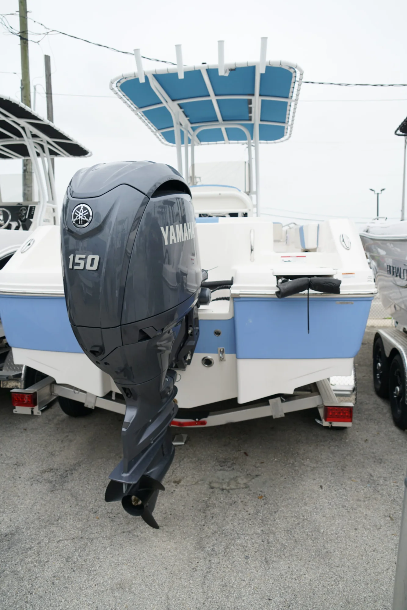 2025 ROBALO 202 Explorer - Image 5