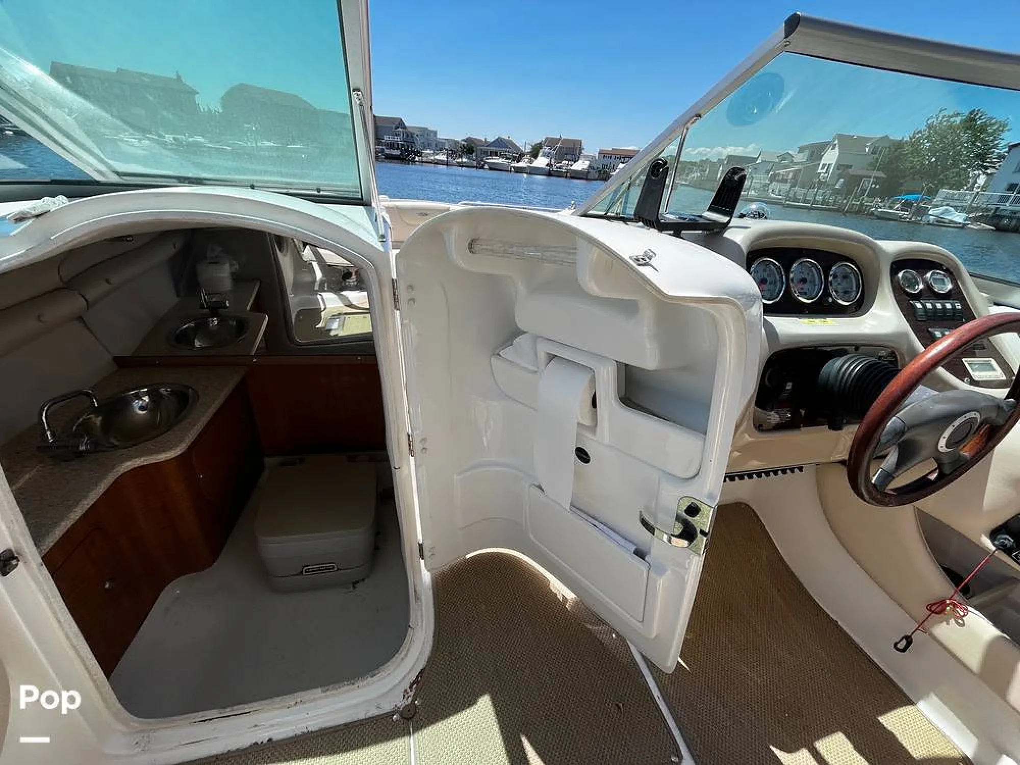 2006 Chaparral 256 SSI - Image 3