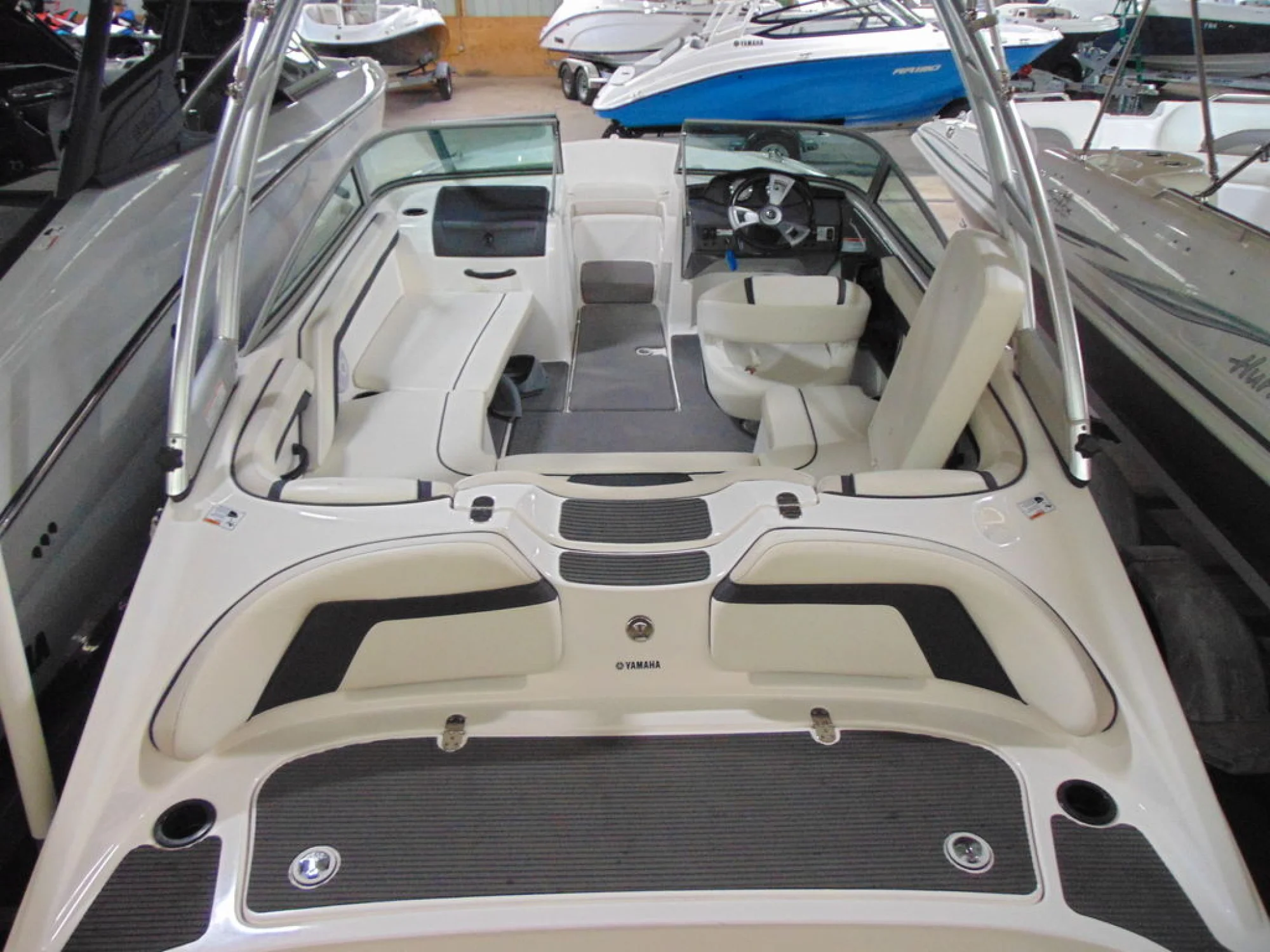 Yamaha Boats AR190 - Image 5