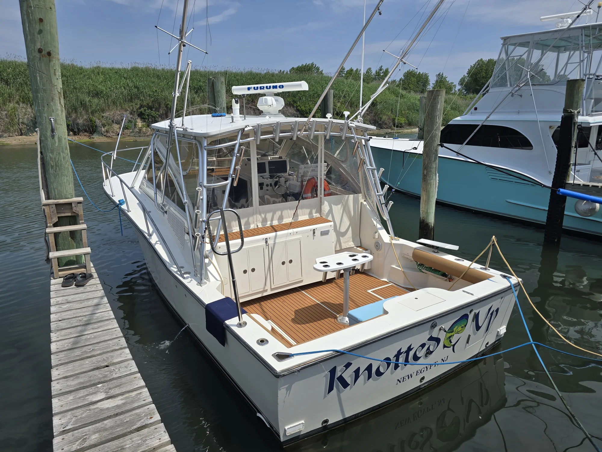 2005 35' Carolina Classic Express | 35ft - Image 3
