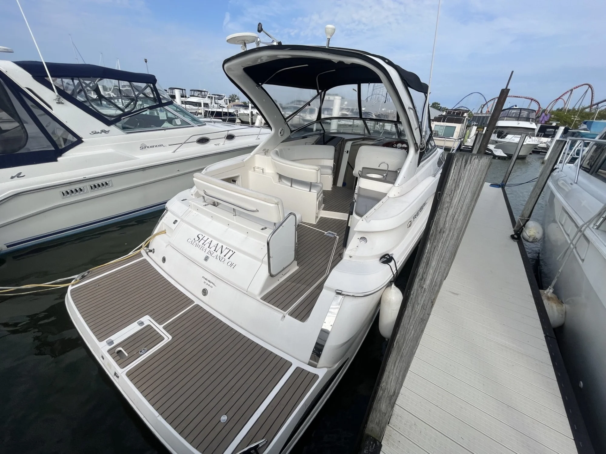 2005 Regal 3360 Window Express - Image 2