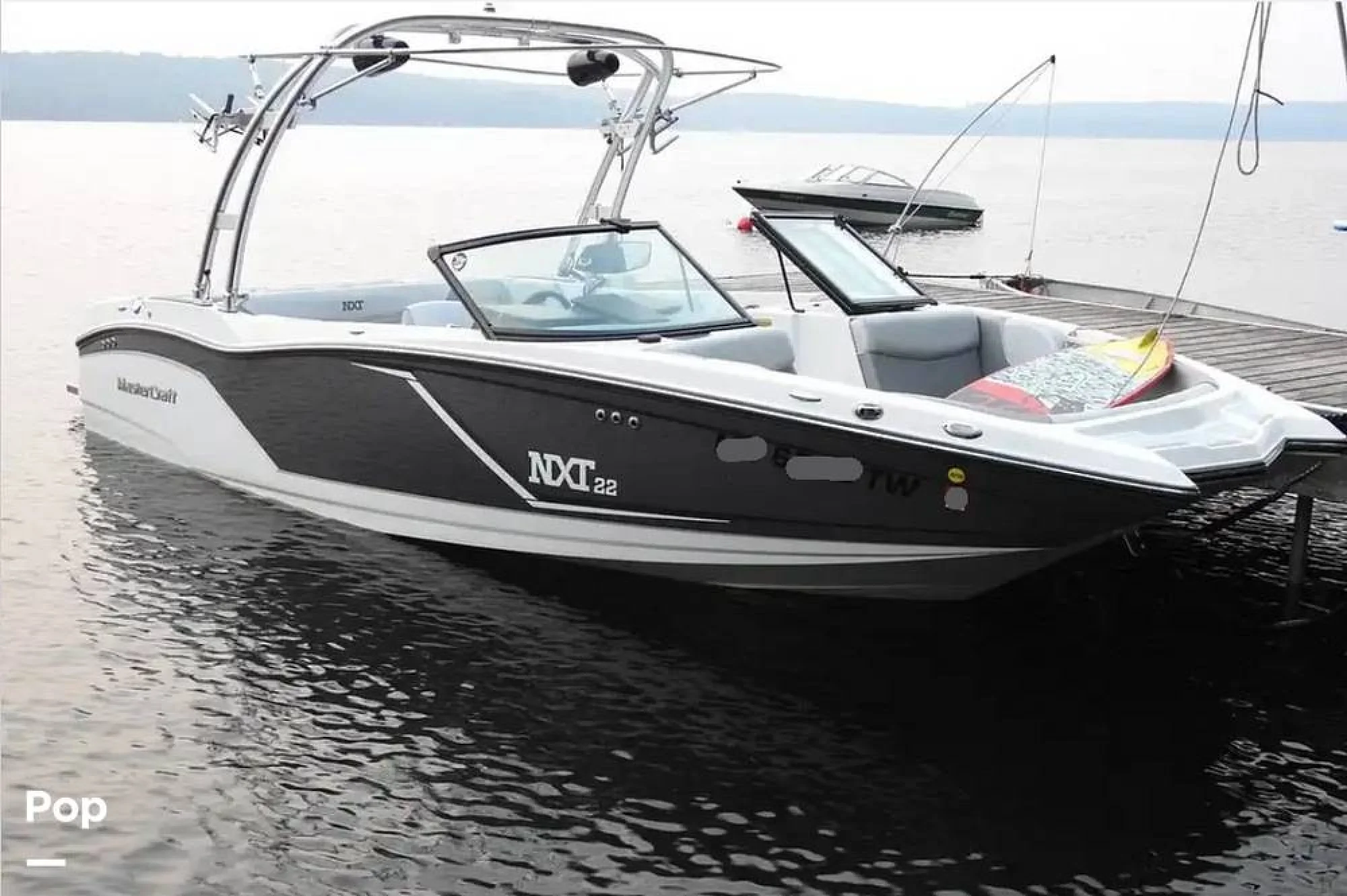 2016 Mastercraft NXT22 - Image 2