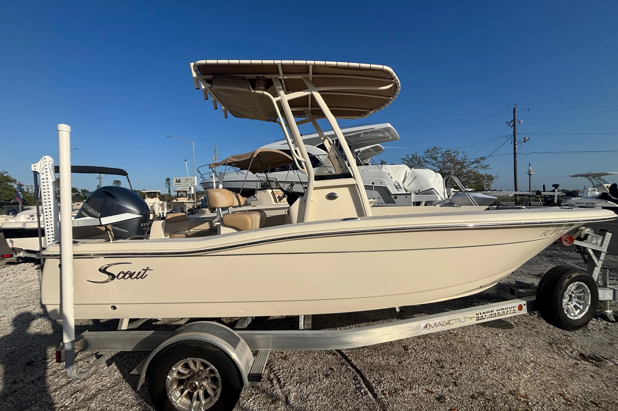 2022 Scout 195 Sportfish - Image 3